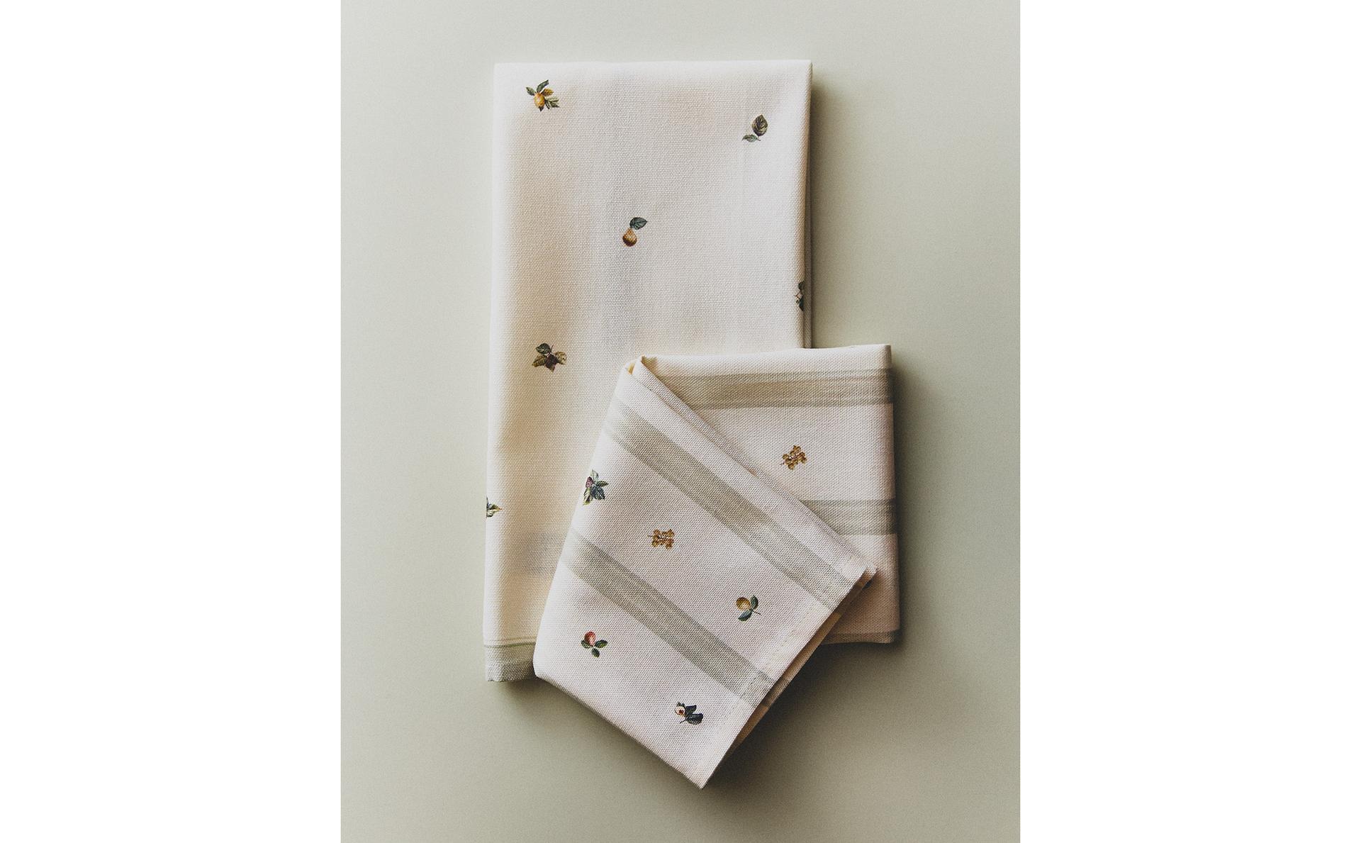 PACK OF COTTON FRUIT TEA TOWELS (PACK OF 2) PACK OF COTTON FRUIT TEA TOWELS (PACK OF 2)