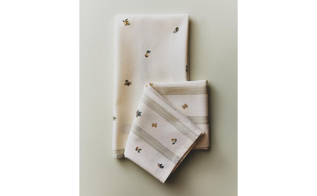 LOT TORCHONS CUISINE COTON FRUITS (LOT DE 2) LOT TORCHONS CUISINE COTON FRUITS (LOT DE 2)