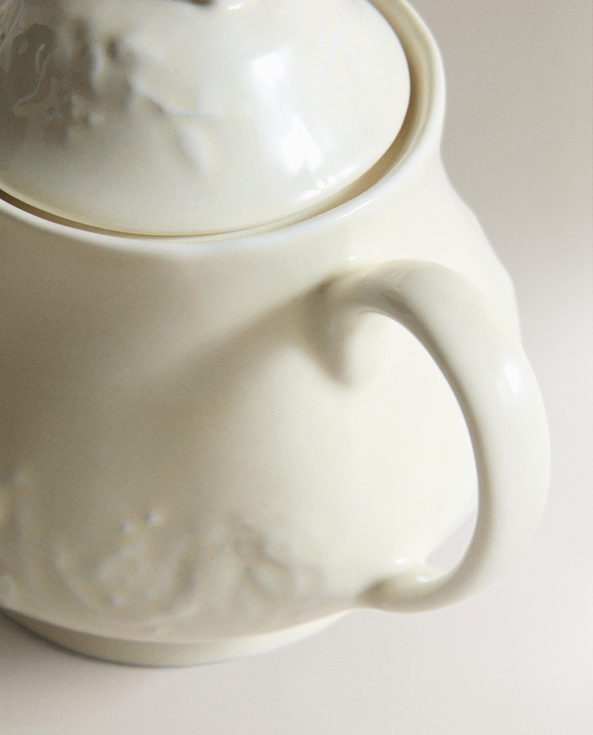 GRAPE PORCELAIN SUGAR BOWL product thumbnail 6
