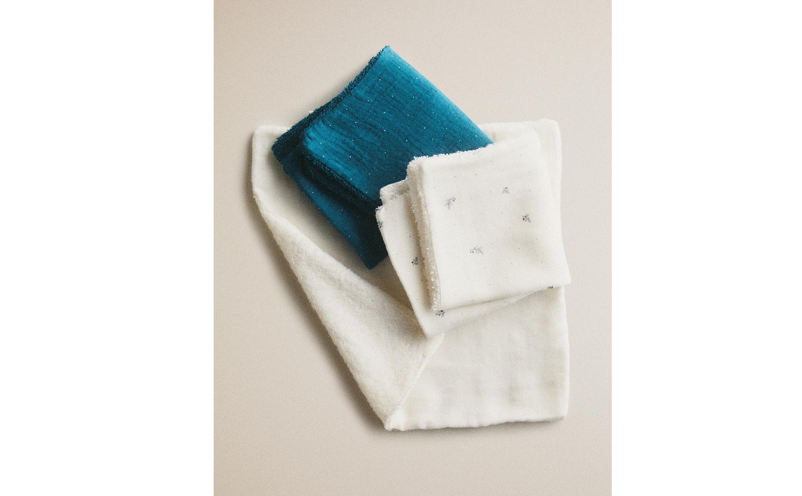 MINI FLORAL BABY TOWEL (SET OF 3) product thumbnail 8
