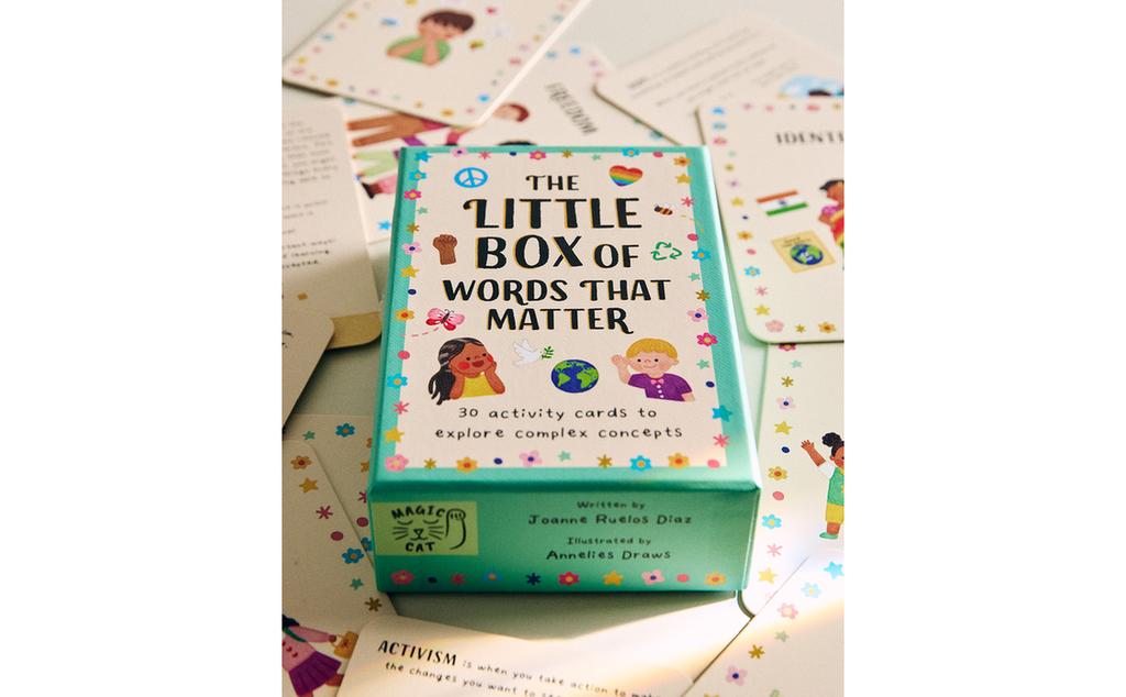 KIDS' TOY CARDS