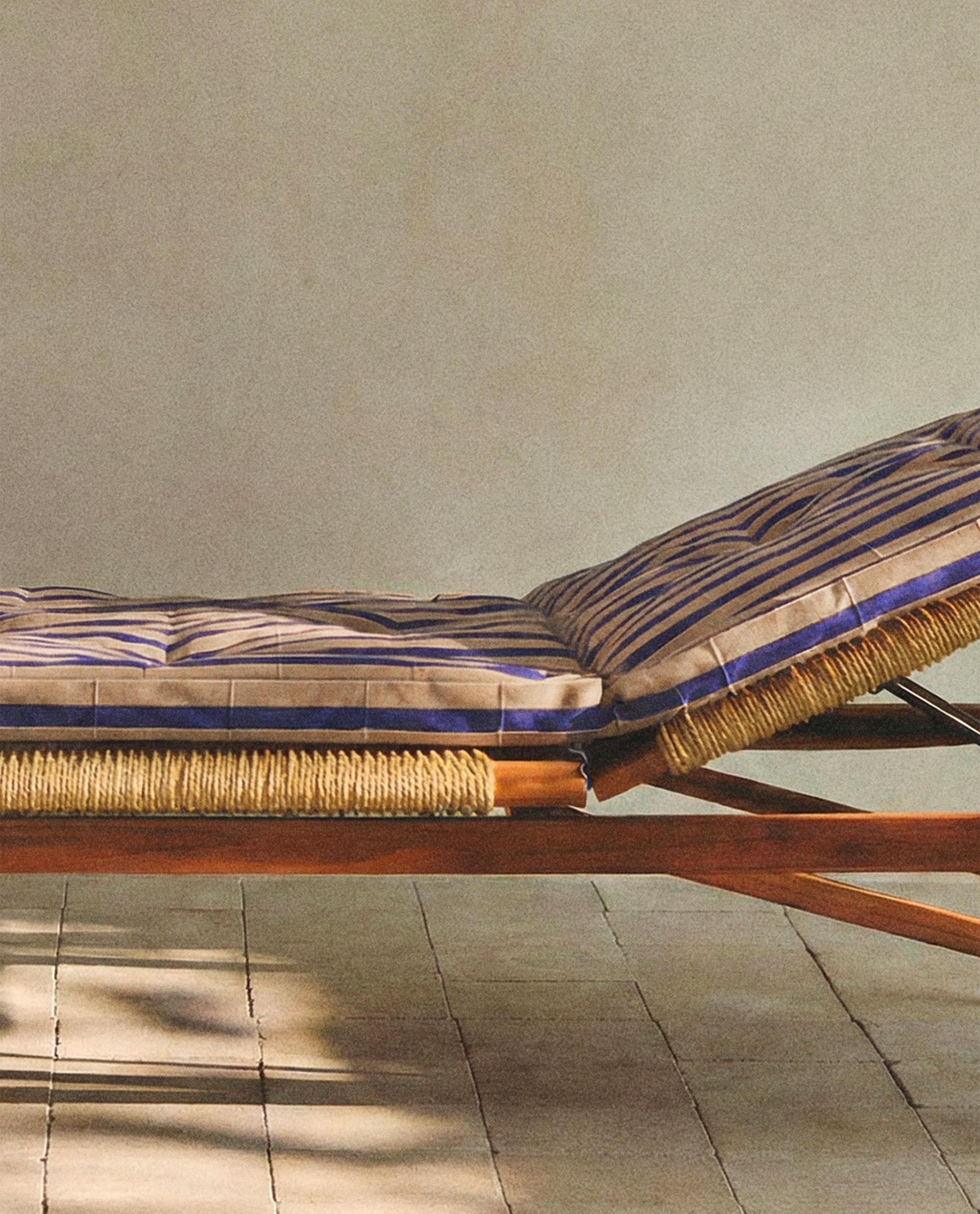 PRUHOVANÝ PŘEHOZ PRUHOVANÝ PŘEHOZ