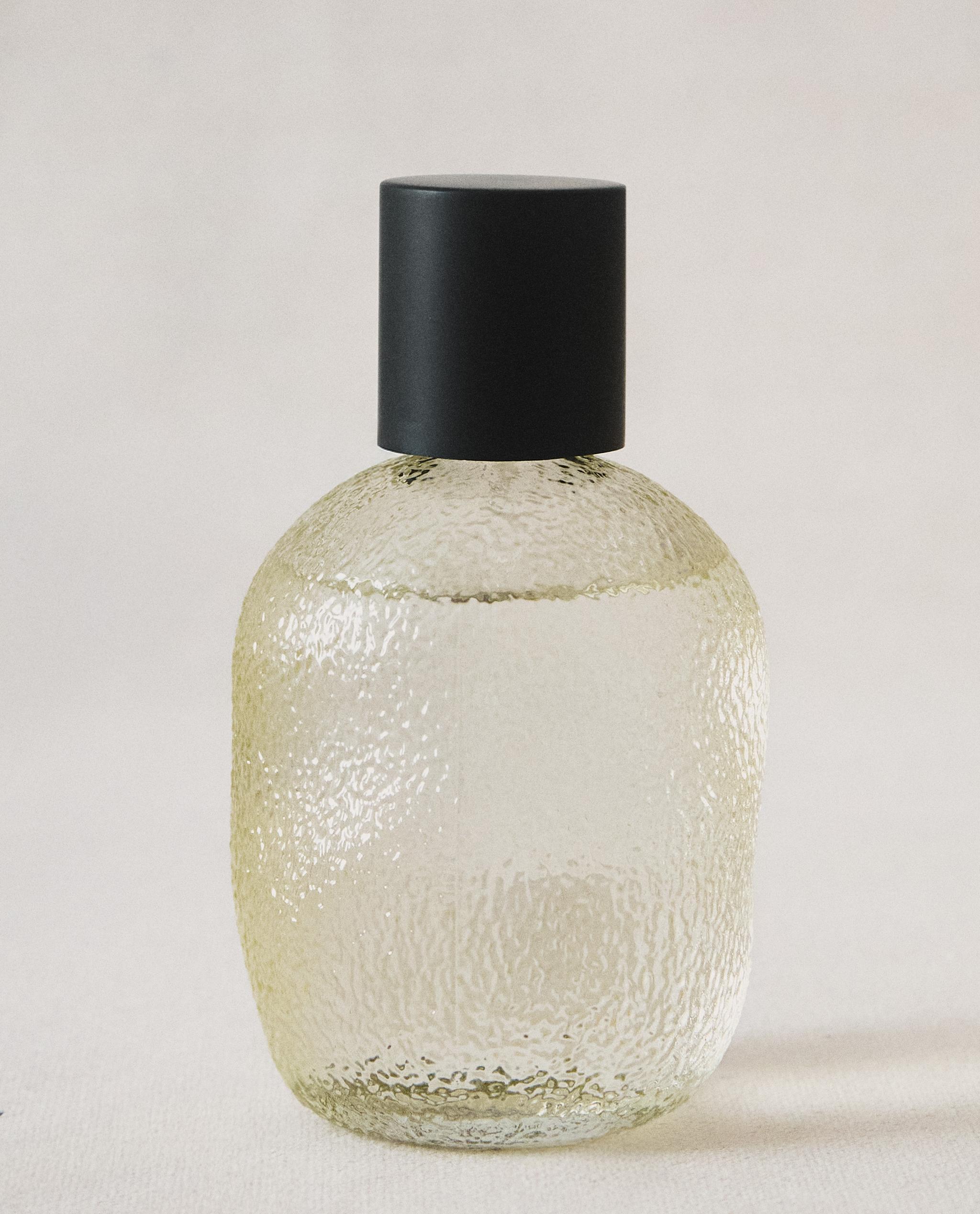 (190 ML) VETIVER MELON FABRIC FRESHENER product thumbnail 7