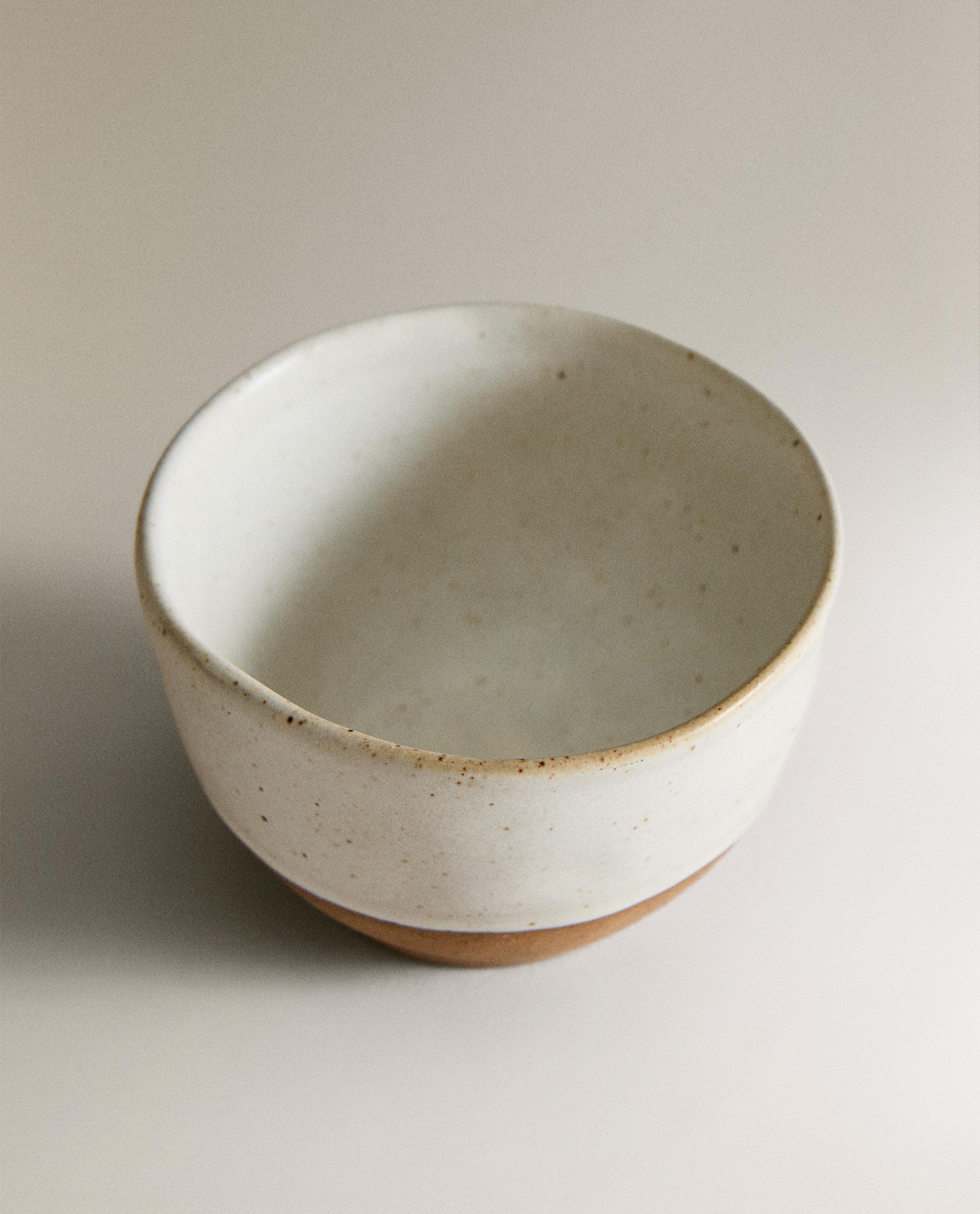 RAISED SNACK BOWL