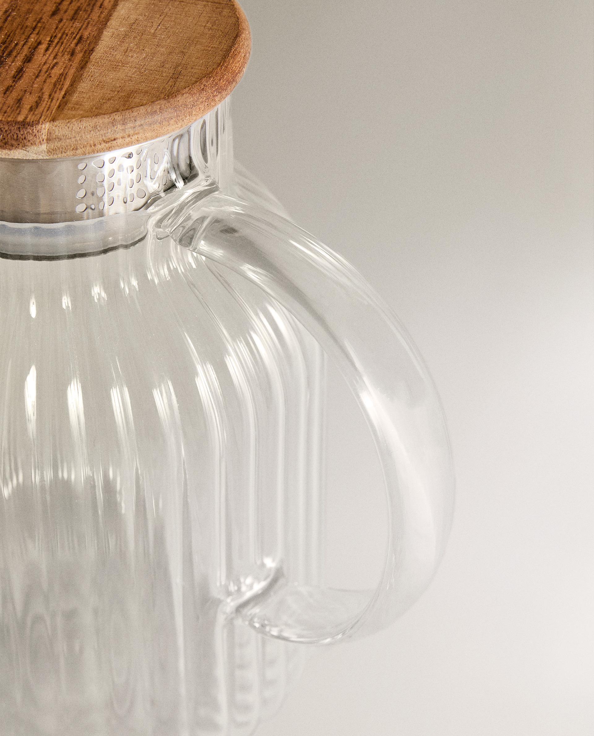 BOROSILICATE GLASS JUG WITH FILTER