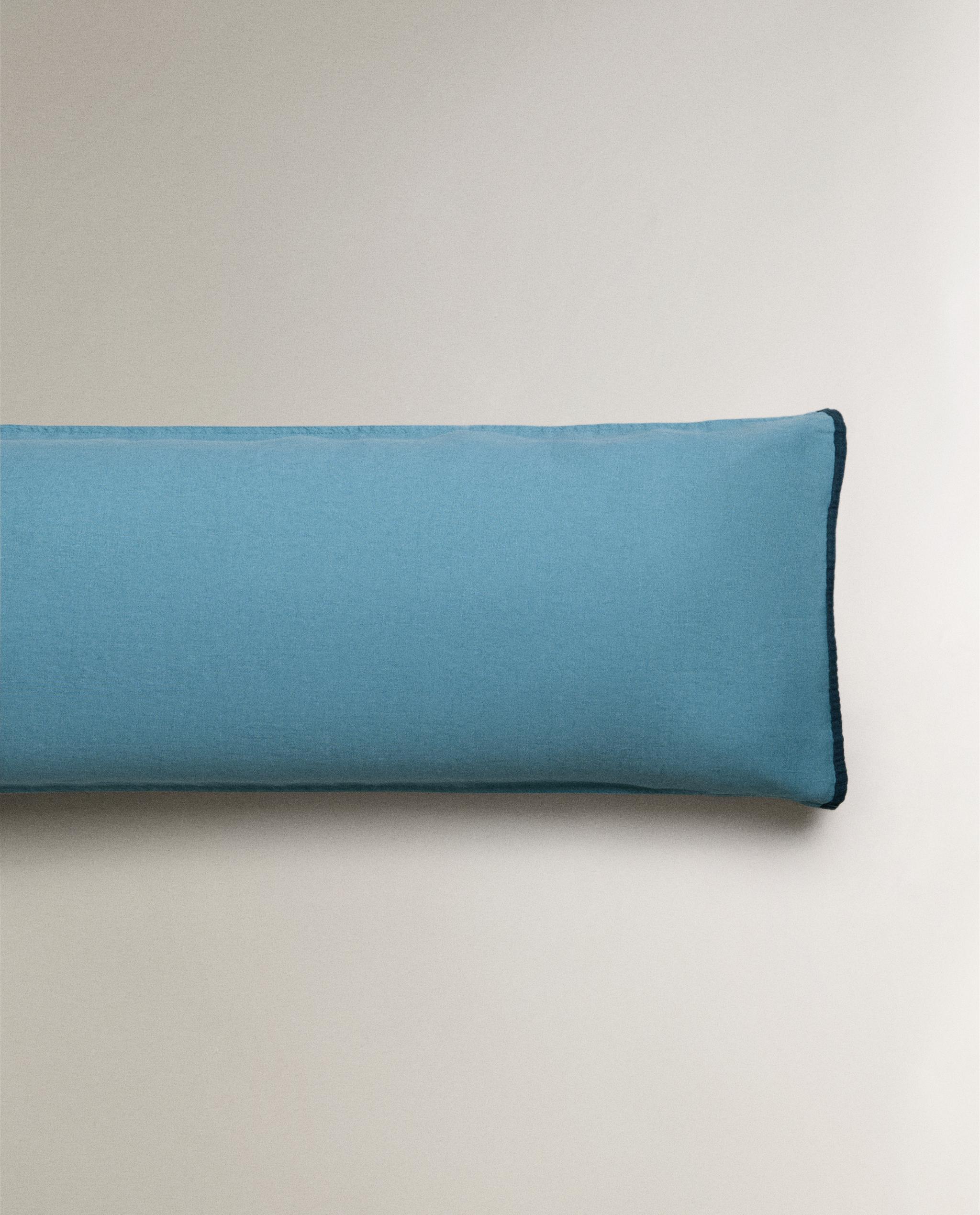 CONTRAST LINEN PILLOWCASE product thumbnail 2