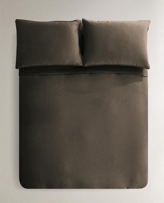 WASHED LINEN DUVET COVER (140 GXM²) WASHED LINEN DUVET COVER (140 GXM²)