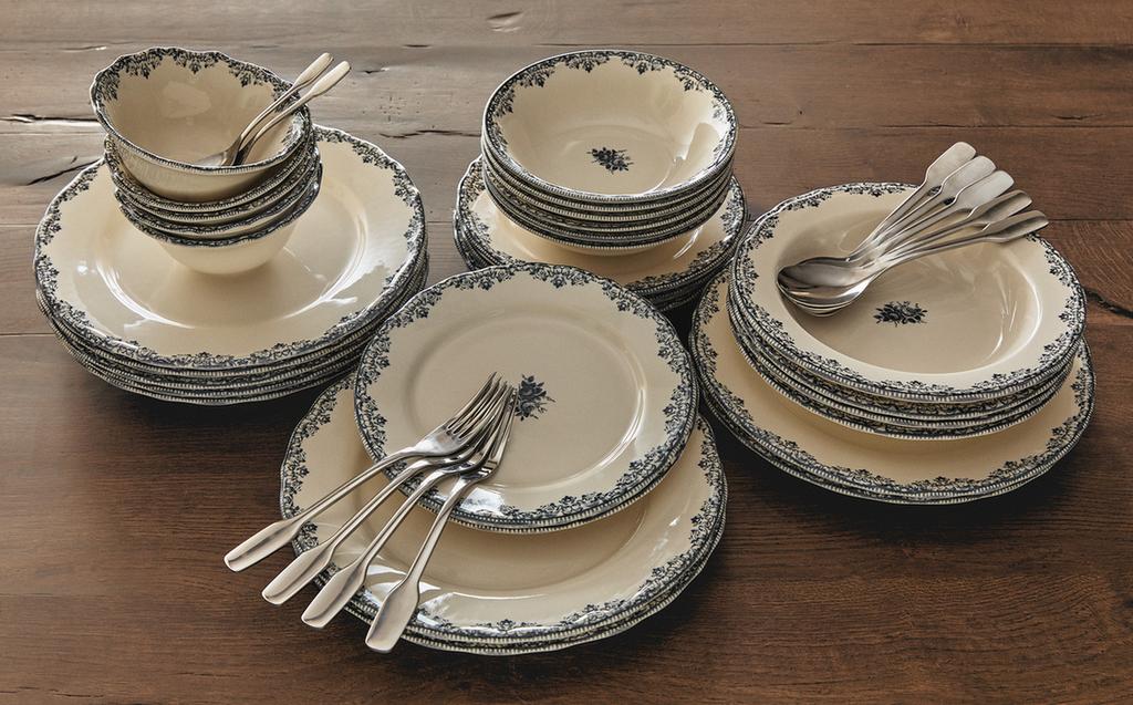 SERVIESSET MET OPGELEGD MOTIEF SERVIESSET MET OPGELEGD MOTIEF