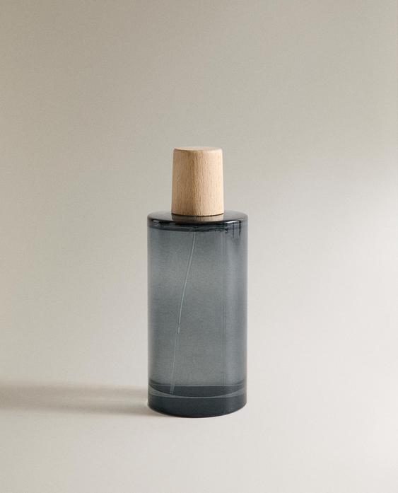 (200 ML) VIBRANT ROSE AIR FRESHENER SPRAY (200 ML) VIBRANT ROSE AIR FRESHENER SPRAY