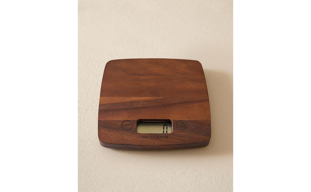 WOODEN KITCHEN SCALE WOODEN KITCHEN SCALE