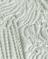 SCALLOPED FLORAL QUILTED BEDSPREAD product thumbnail 10