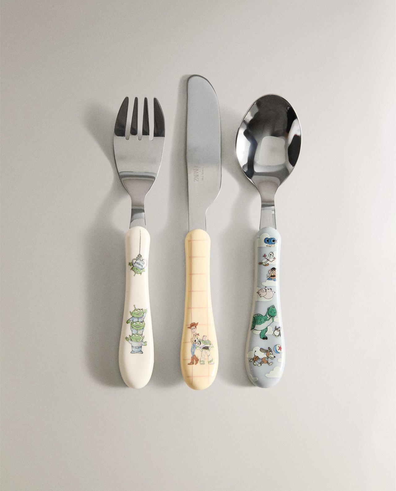 ENSEMBLE DE COUVERTS POUR ENFANTS TOY STORY ©DISNEY/PIXAR (ENSEMBLE DE 3) | Zara Home France