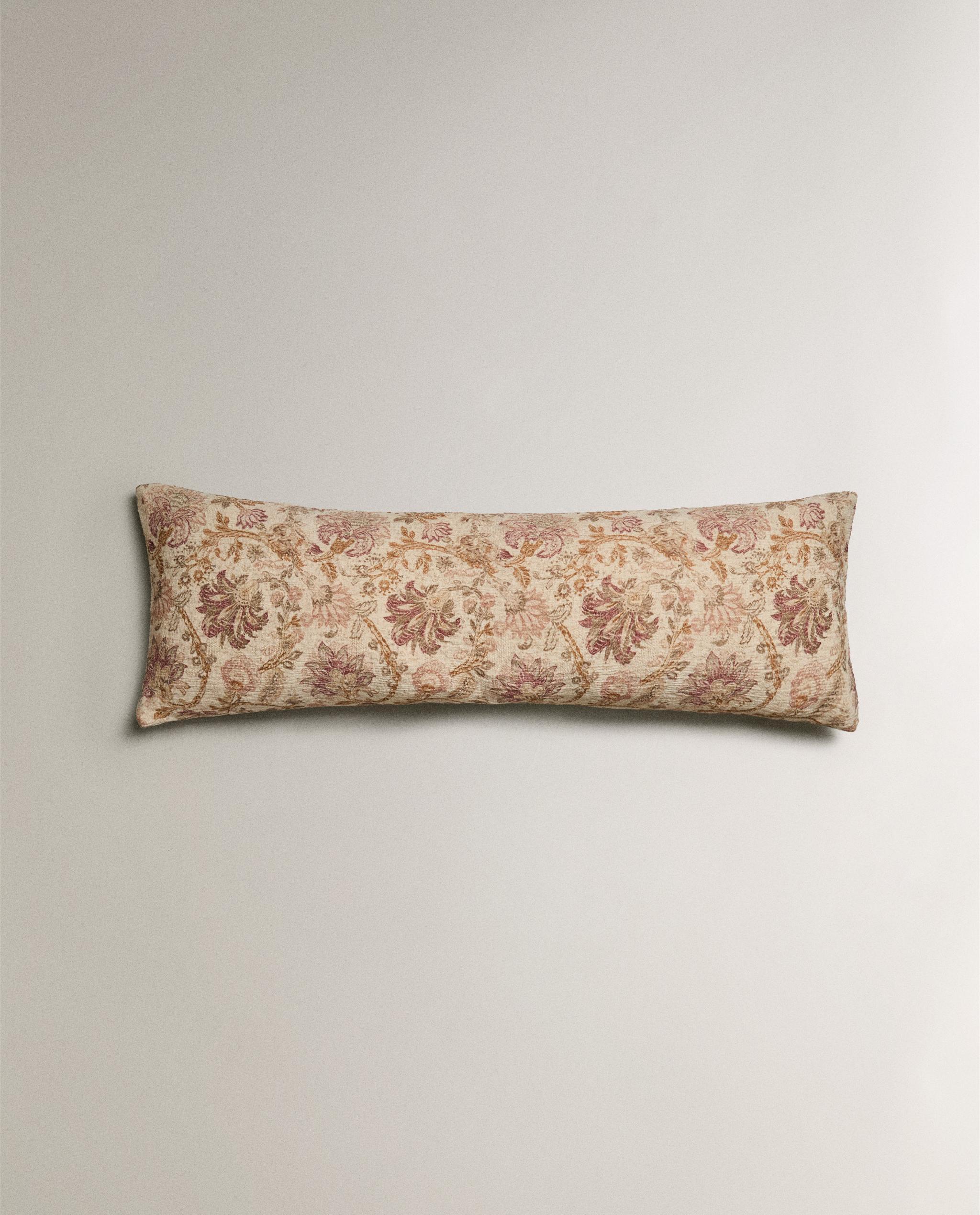 リネン コットン ロングクッション | Zara Home 日本/Japan