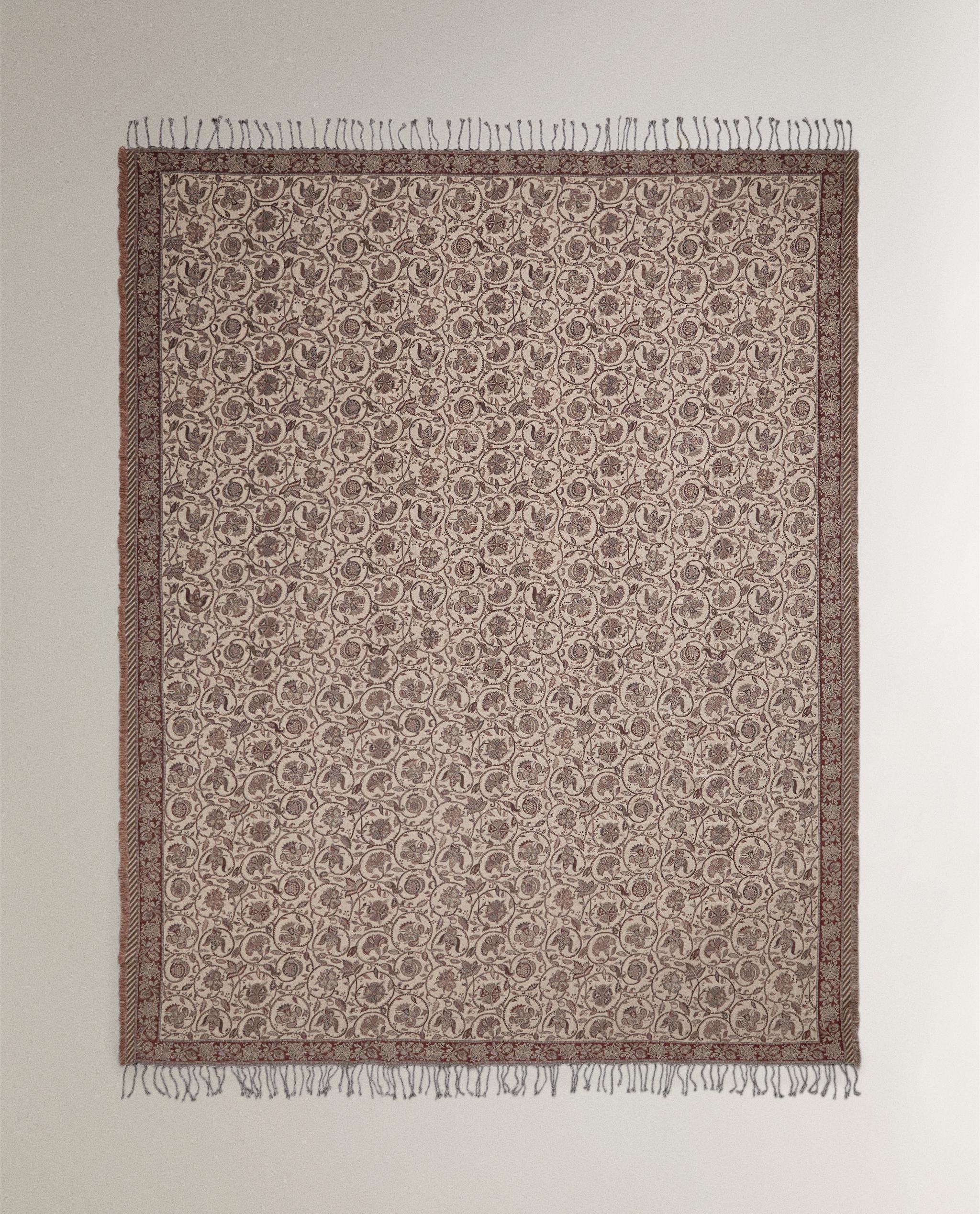 FLORAL JACQUARD THROW product thumbnail 7