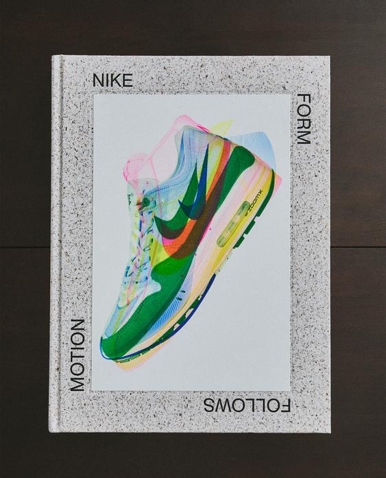 LIBRO NIKE FORM FOLLOWS MOTION (INGLÉS)