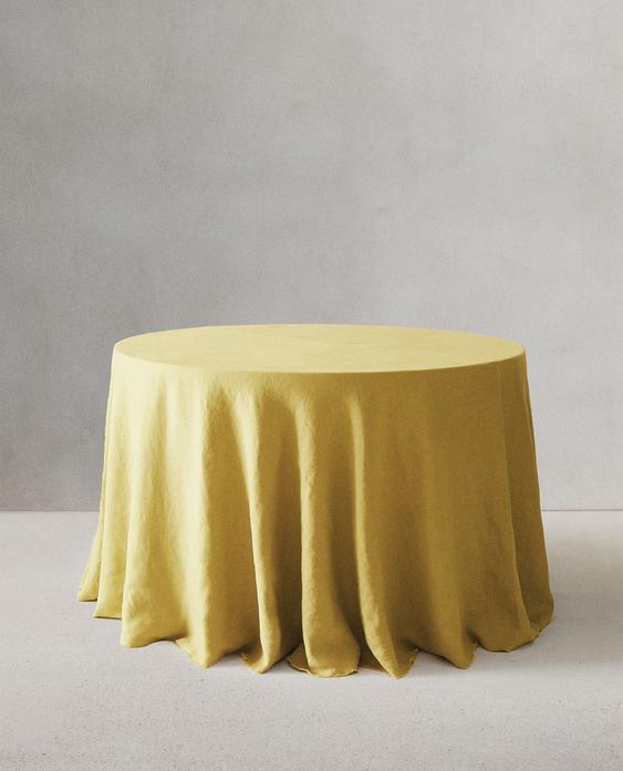 TABLECLOTH 01