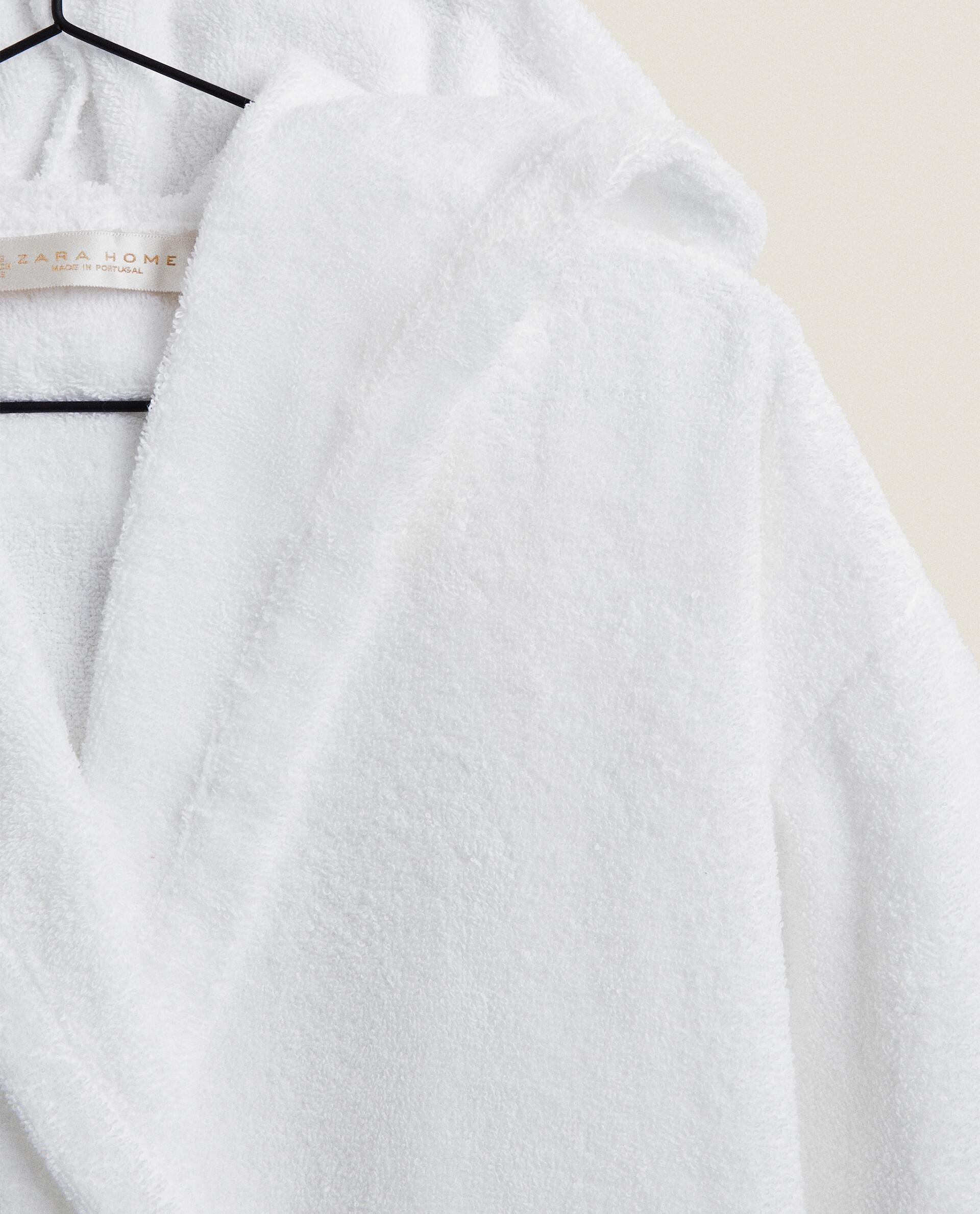 HOODED BATHROBE (360 GXM²) product thumbnail 8