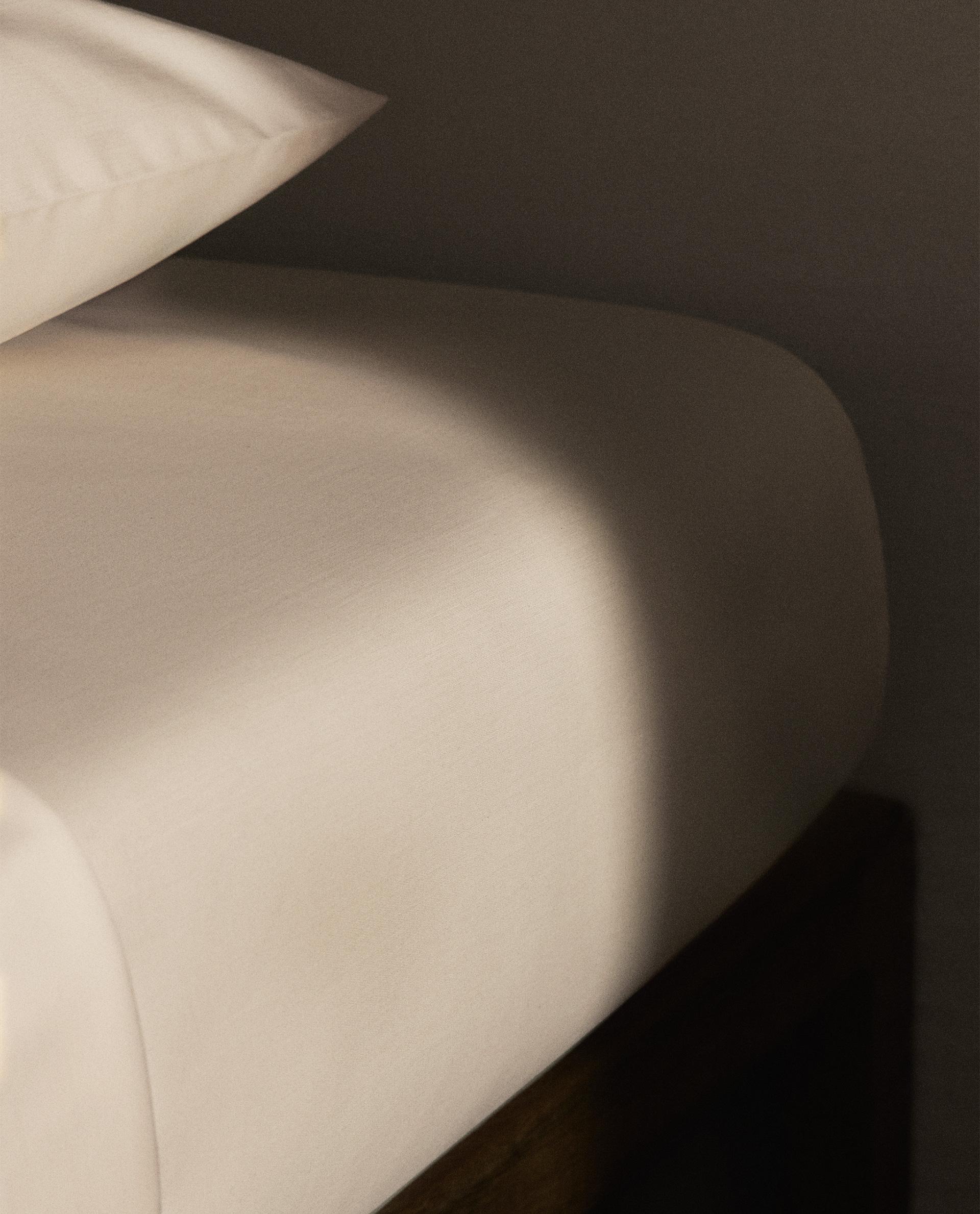 SATEEN FITTED SHEET | 30 CM HIGH (1000 THREAD COUNT) product thumbnail 9