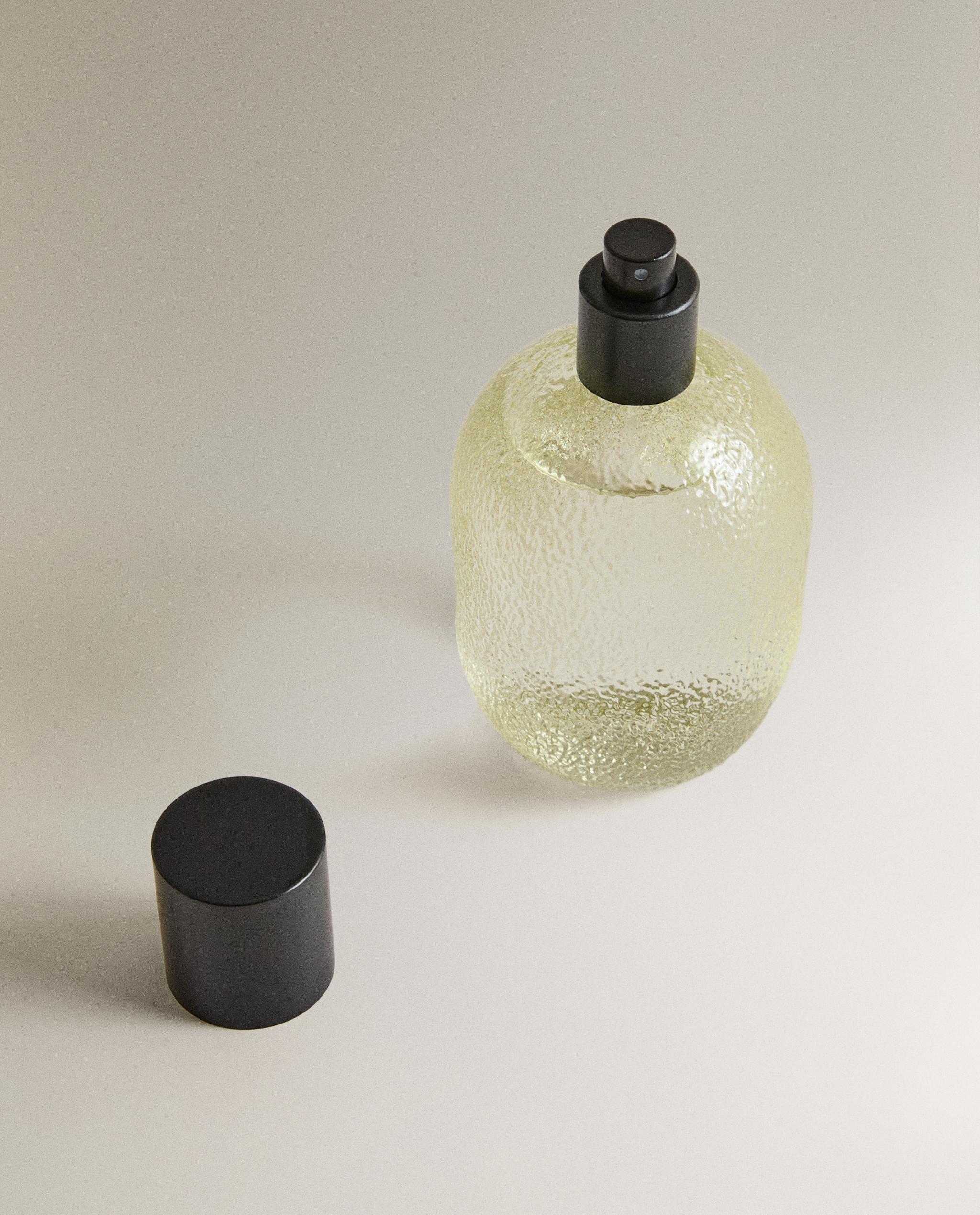 (190 ML) VETIVER MELON FABRIC FRESHENER product thumbnail 12