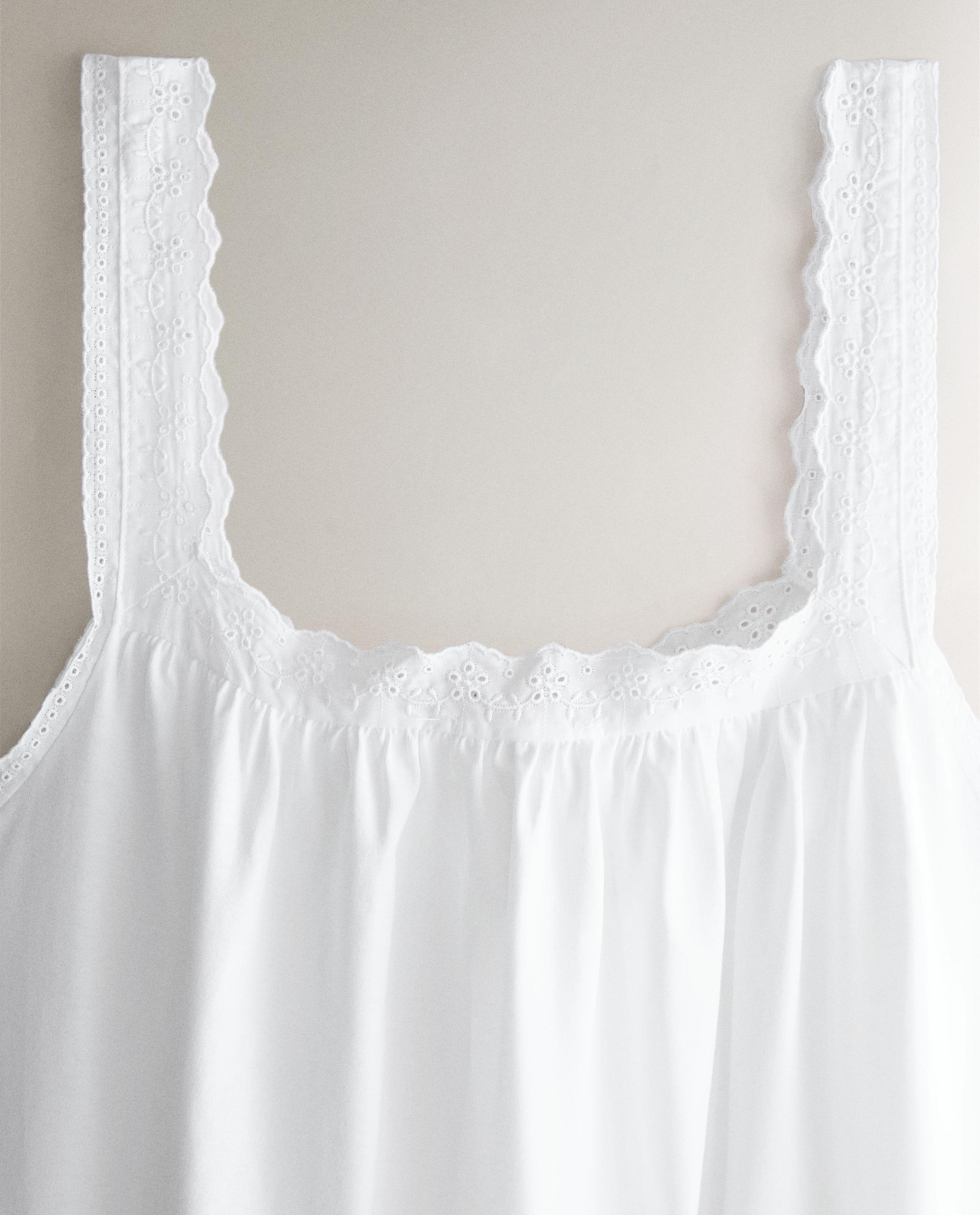 COTTON NIGHTDRESS WITH LACE TRIM product thumbnail 3
