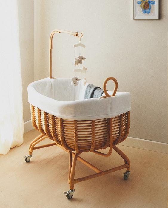 RATTAN MINI COT RATTAN MINI COT