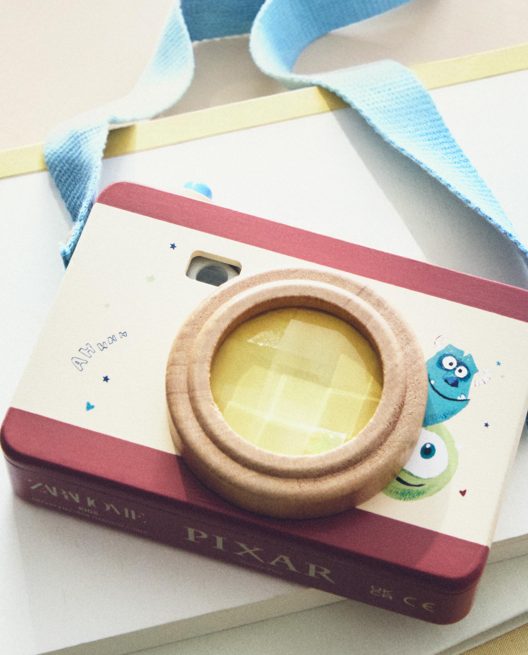 MONSTERS, INC. ©DISNEY/PIXAR TOY CAMERA product thumbnail 11