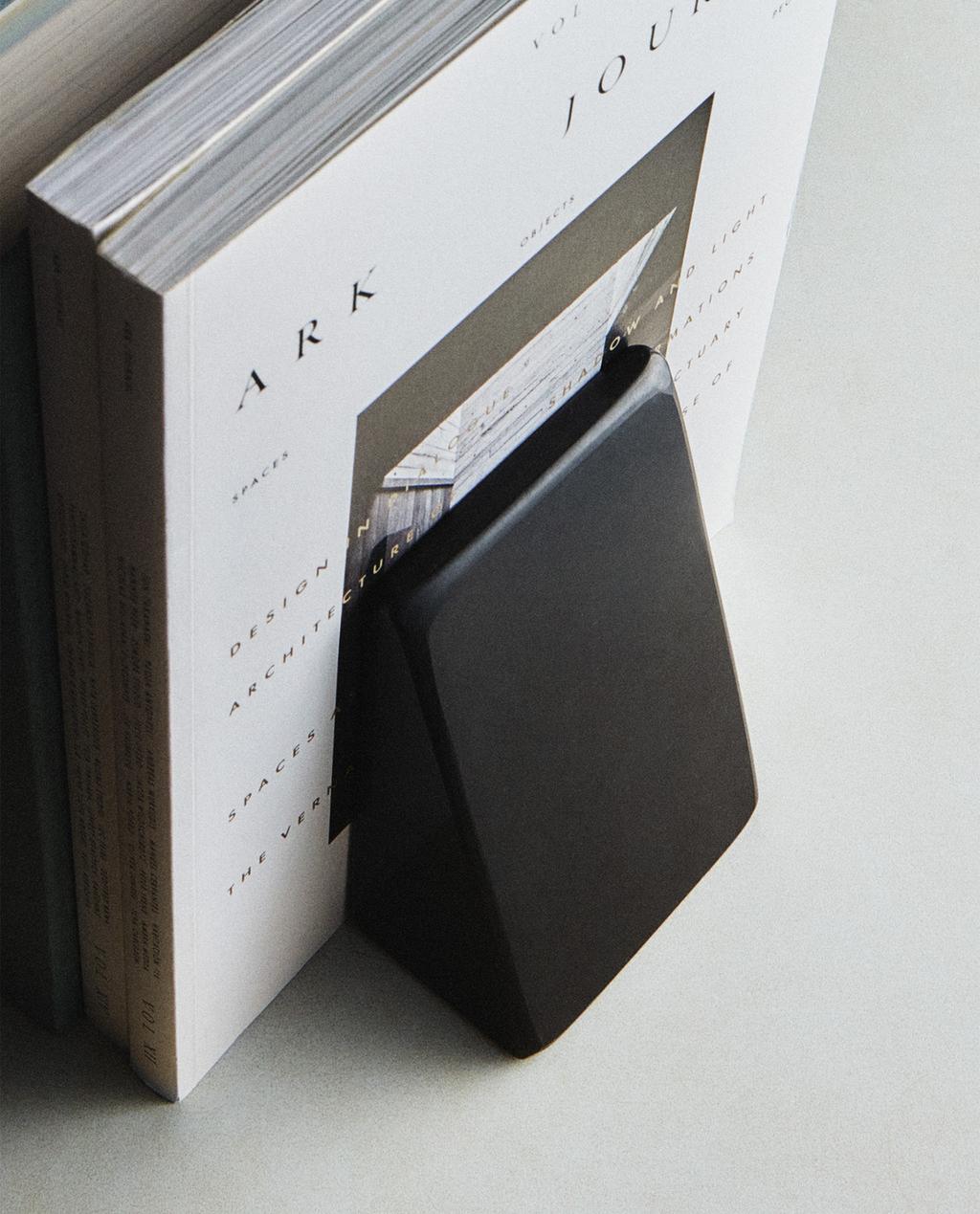 TRIANGULAR MARBLE BOOKEND