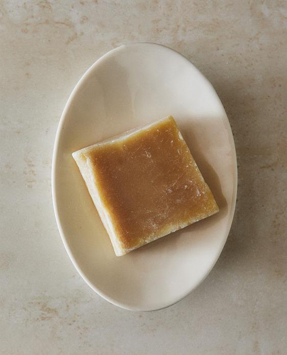 صحن صابون خزف بتصميم بارز