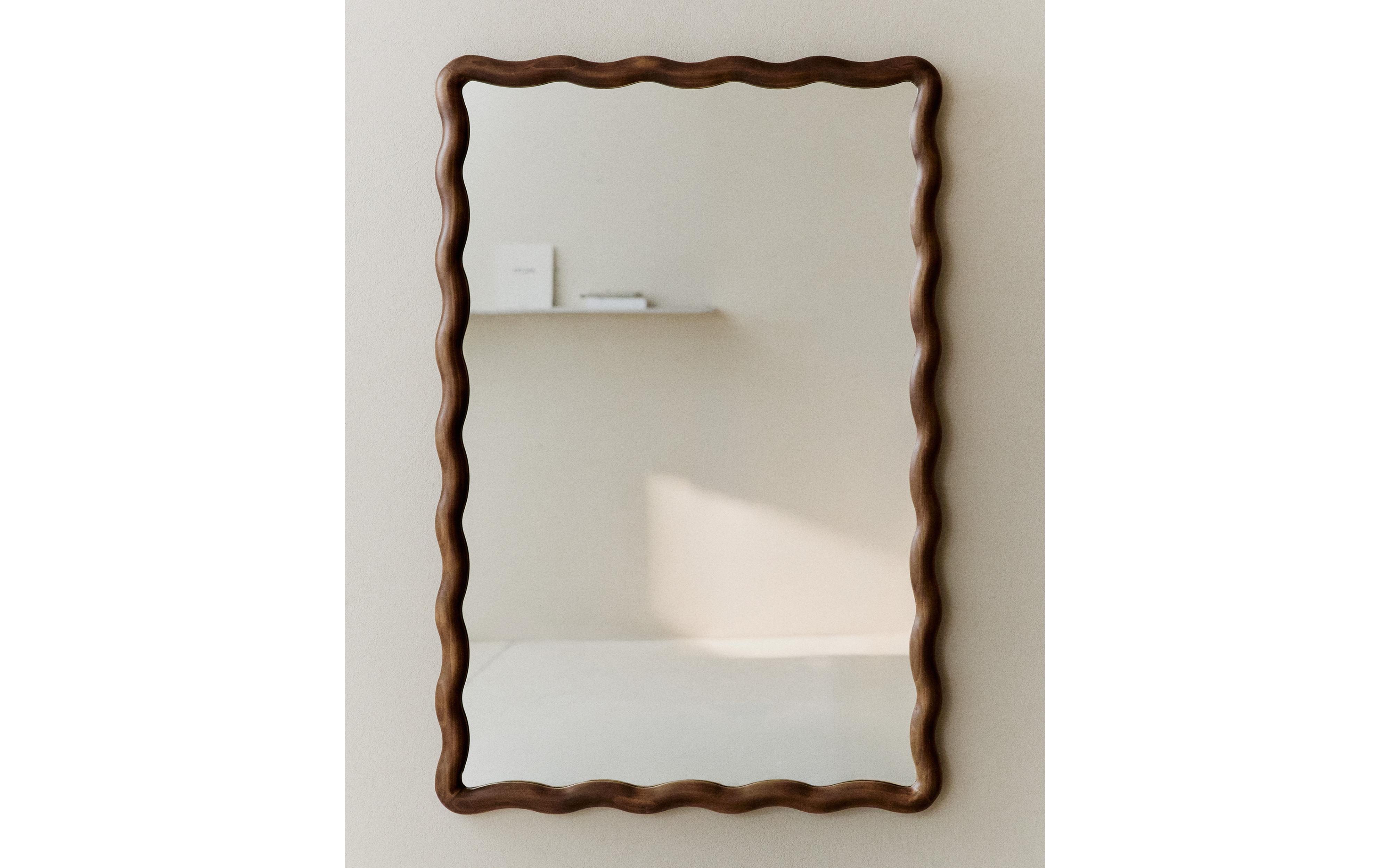 ご自宅にぴったりの装飾ミラー | Zara Home 日本/Japan