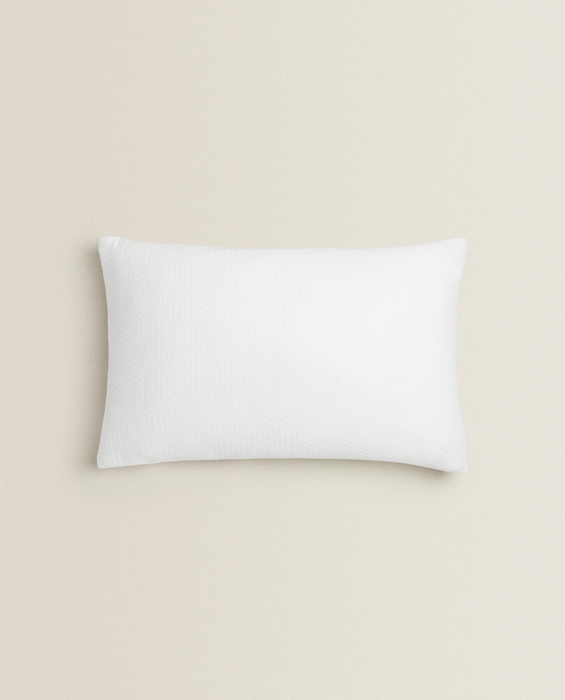VISCOELASTIC FLAKES PILLOW product thumbnail 16