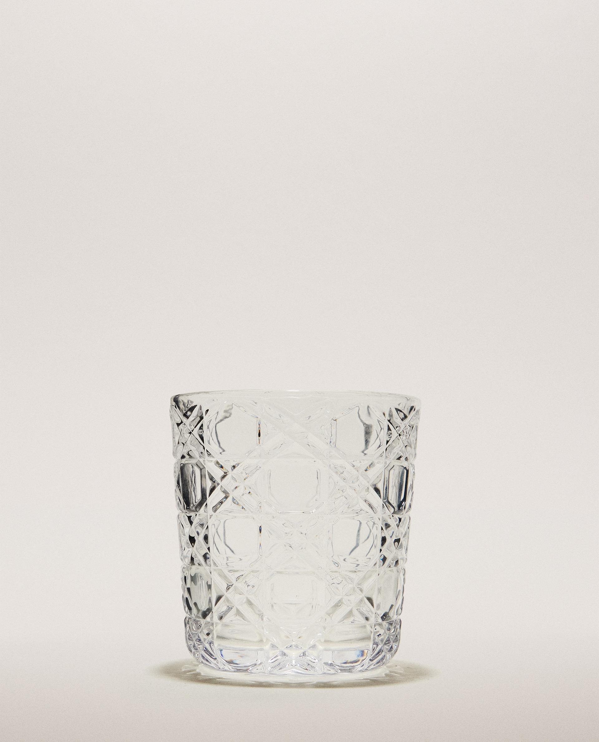 RAISED DESIGN GLASS TUMBLER product thumbnail 9