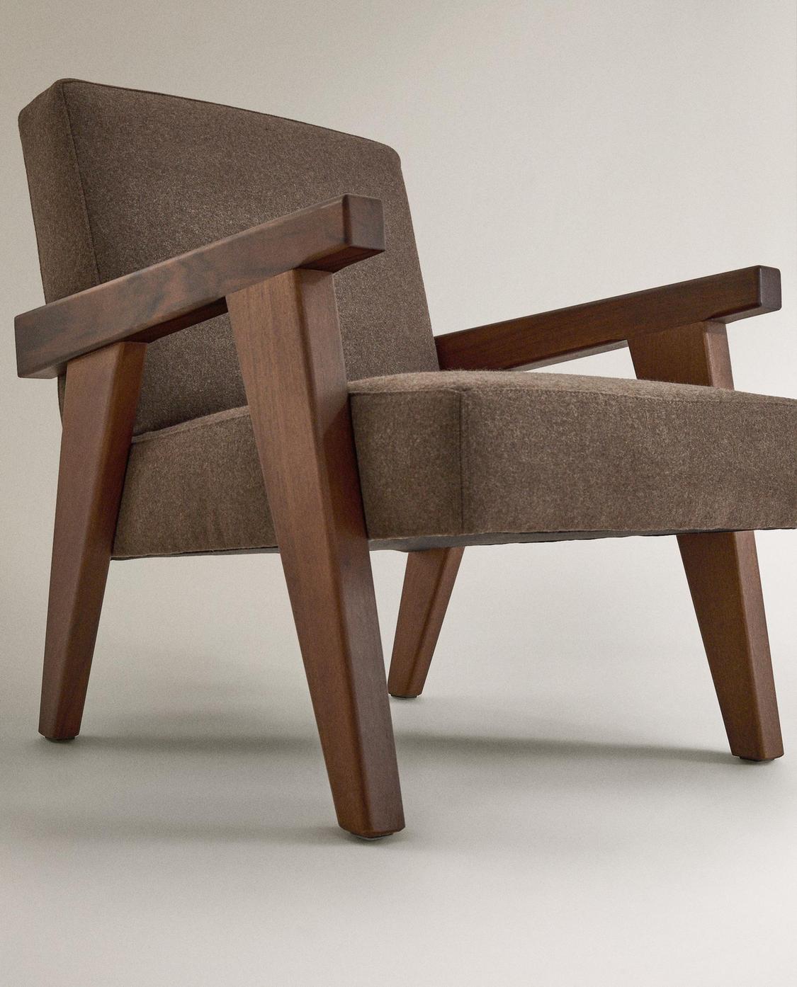 GESTOFFEERDE WALNOTEN FAUTEUIL ZARA HOME BY BLASCO | Zara Home Nederland