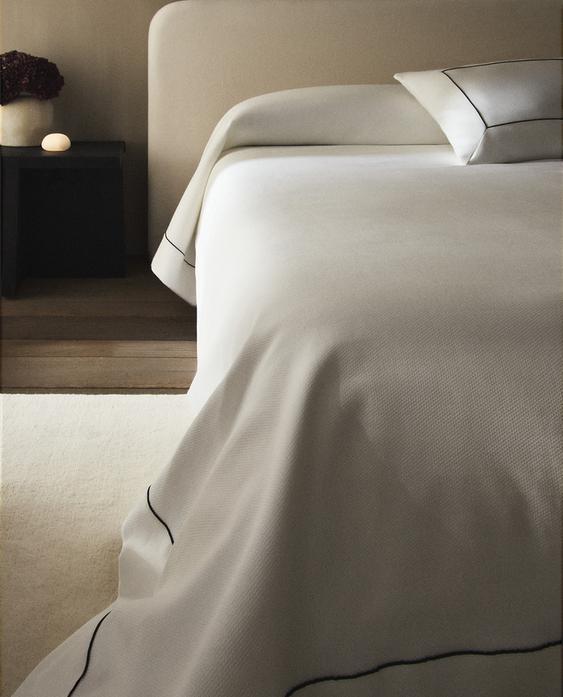 شرشف بغرزة أنبوبية