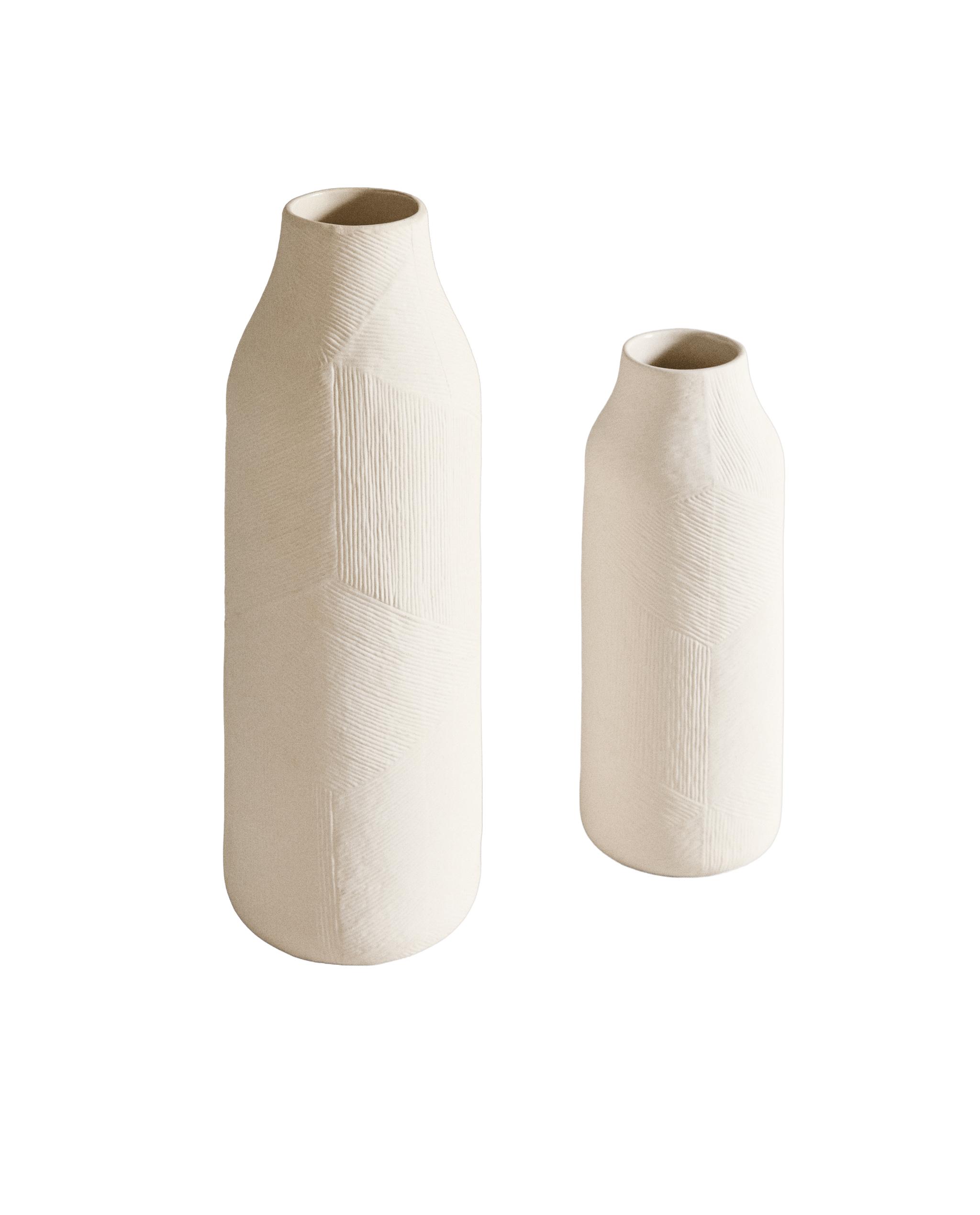 テクスチャー セラミック 花瓶 | Zara Home 日本/Japan