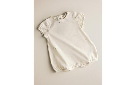 PELELE INFANTIL CONEJOS Y FLORES