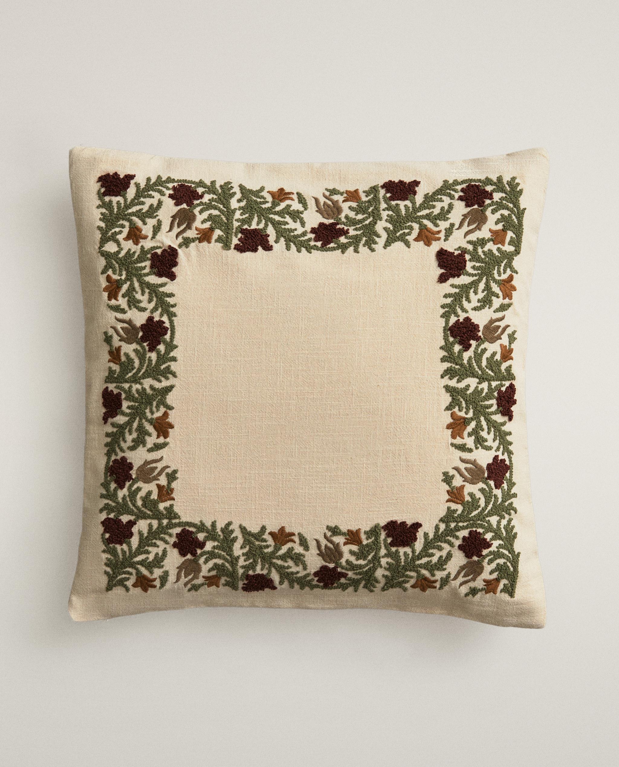 TUFTING CUSHION COVER product thumbnail 6