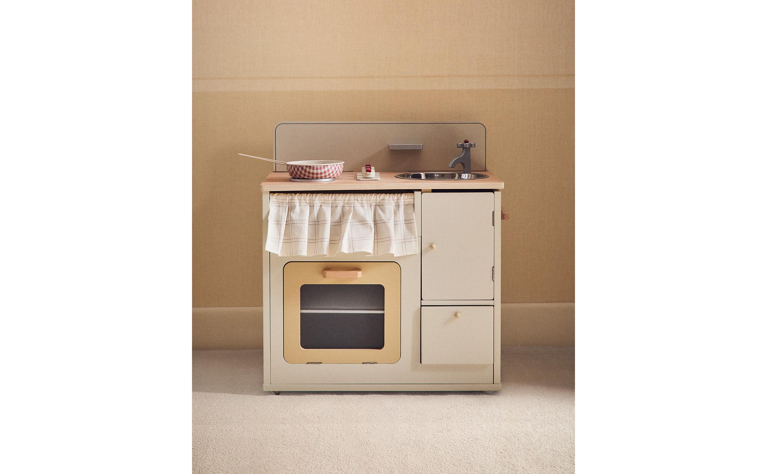 キッズ ウッドキッチン トイ | Zara Home 日本/Japan