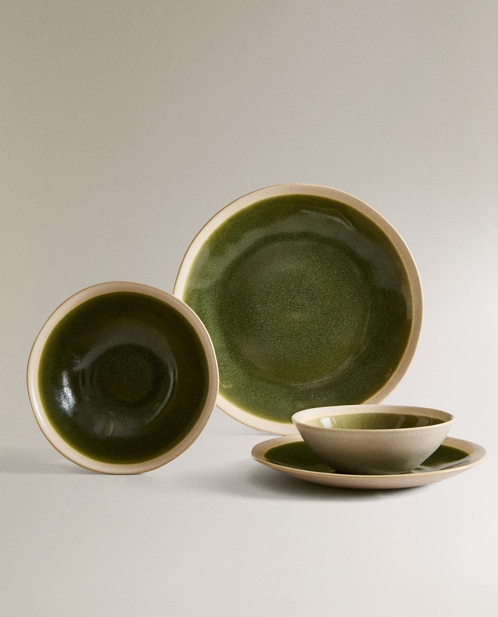 PLAIN STONEWARE TABLEWARE