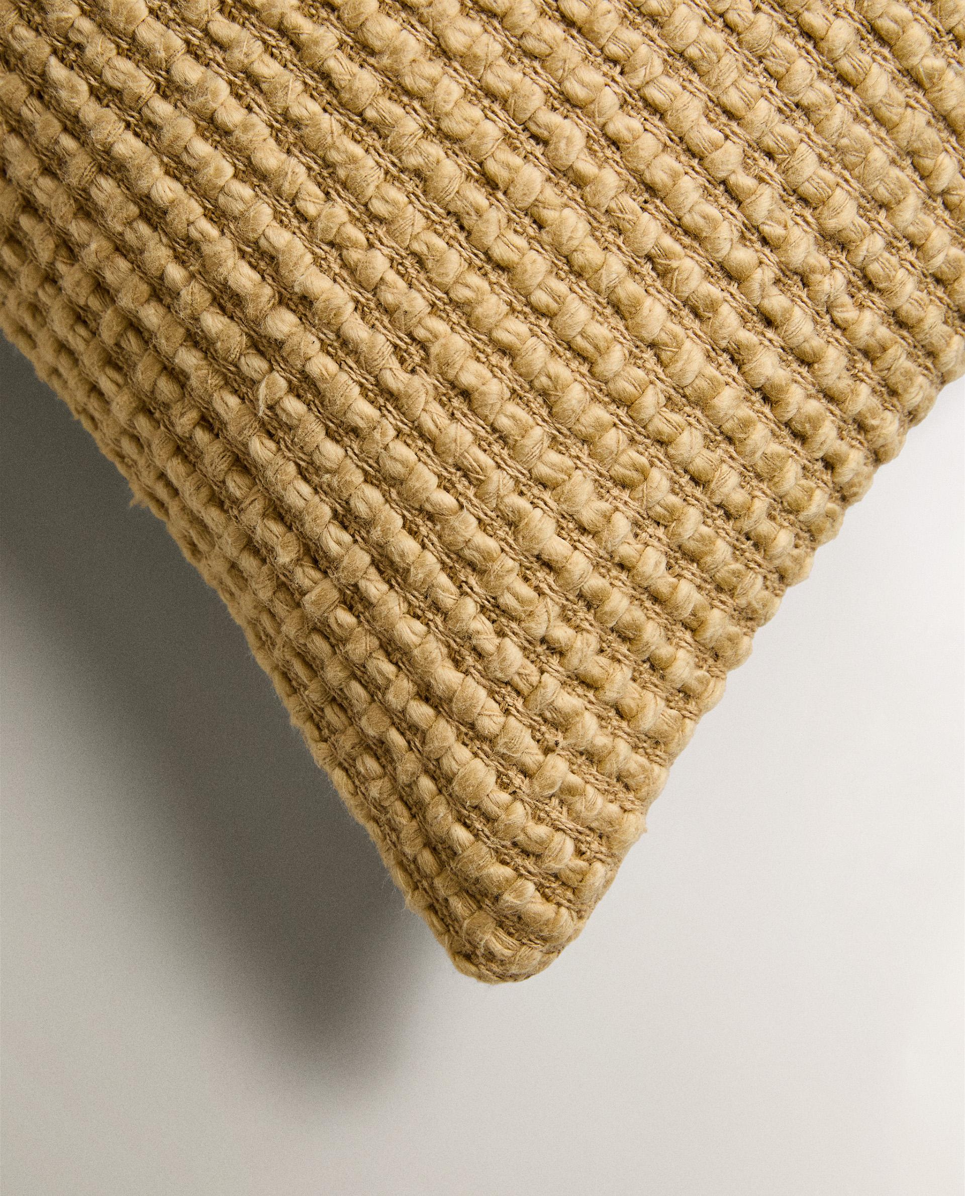 ブークレ クッションカバー | Zara Home 日本/Japan