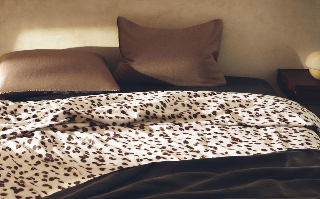 ANIMAL PRINT SATEEN DUVET COVER