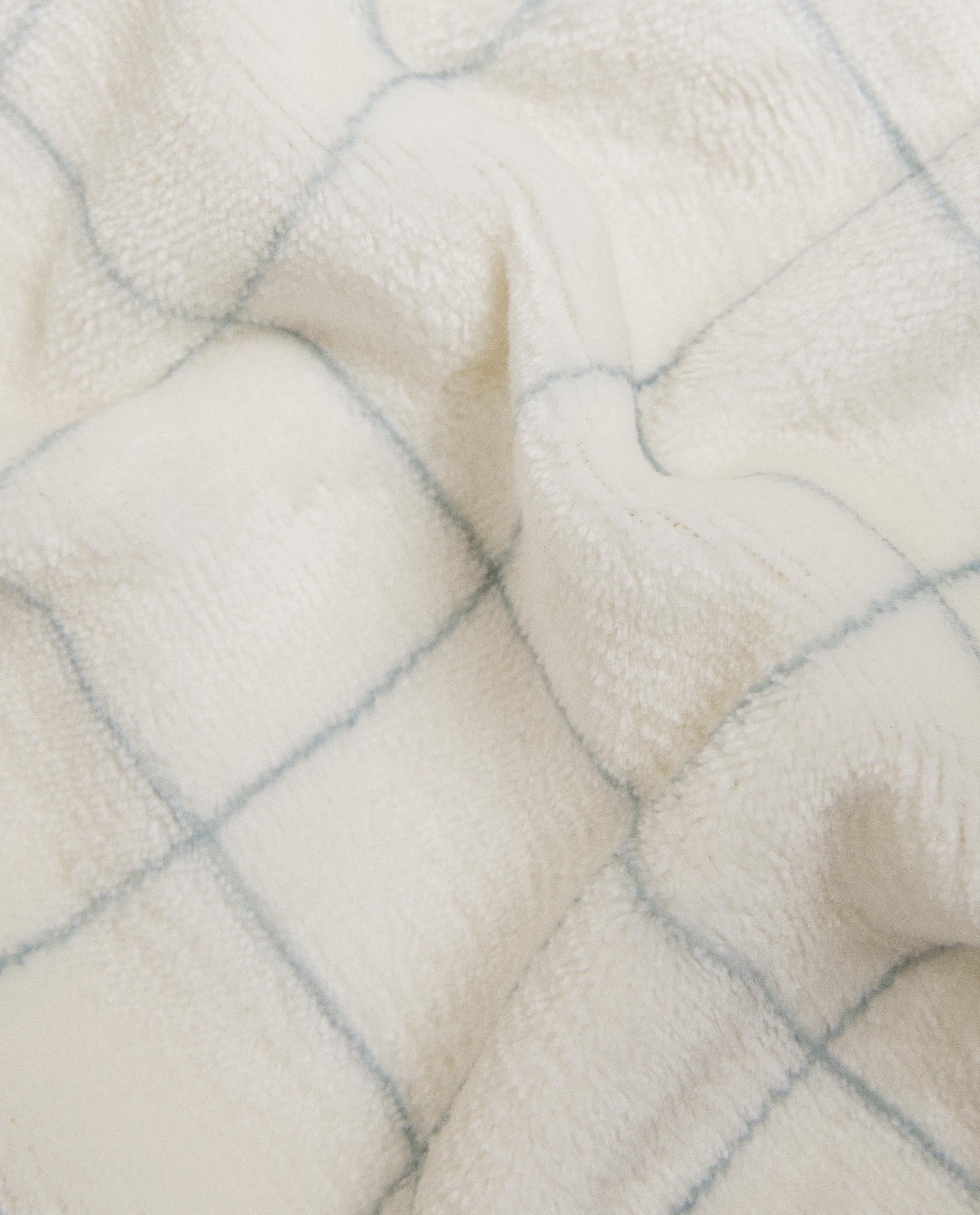 GALACTIC DREAM FLEECE BLANKET product thumbnail 6