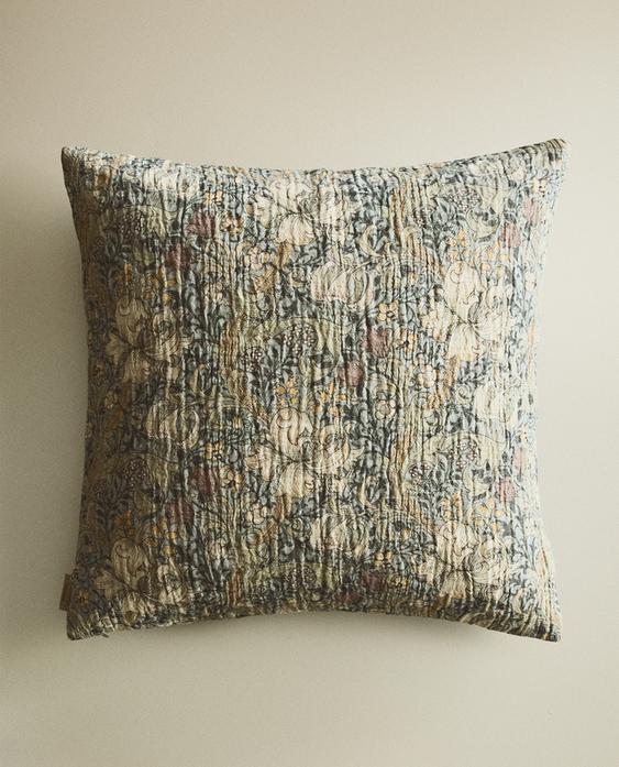 HOUSSE DE COUSSIN FEUILLES MORRIS & CO. HOUSSE DE COUSSIN FEUILLES MORRIS & CO.