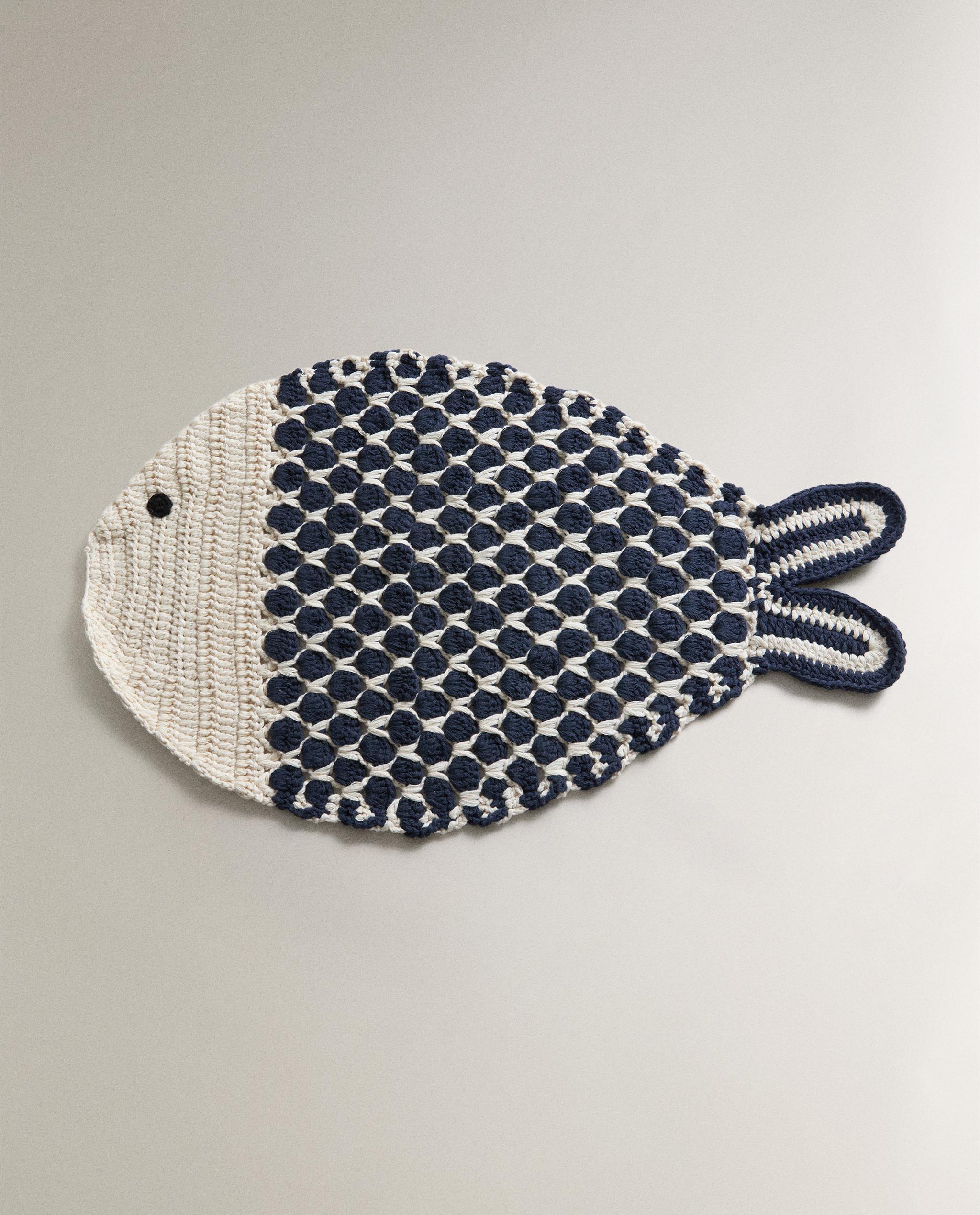 QUILTED FISH PLACEMAT product thumbnail 8