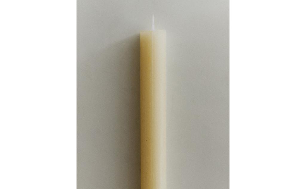 PACK DEKORATIVE LANGE ZYLINDERKERZEN (4ER-PACK) PACK DEKORATIVE LANGE ZYLINDERKERZEN (4ER-PACK)