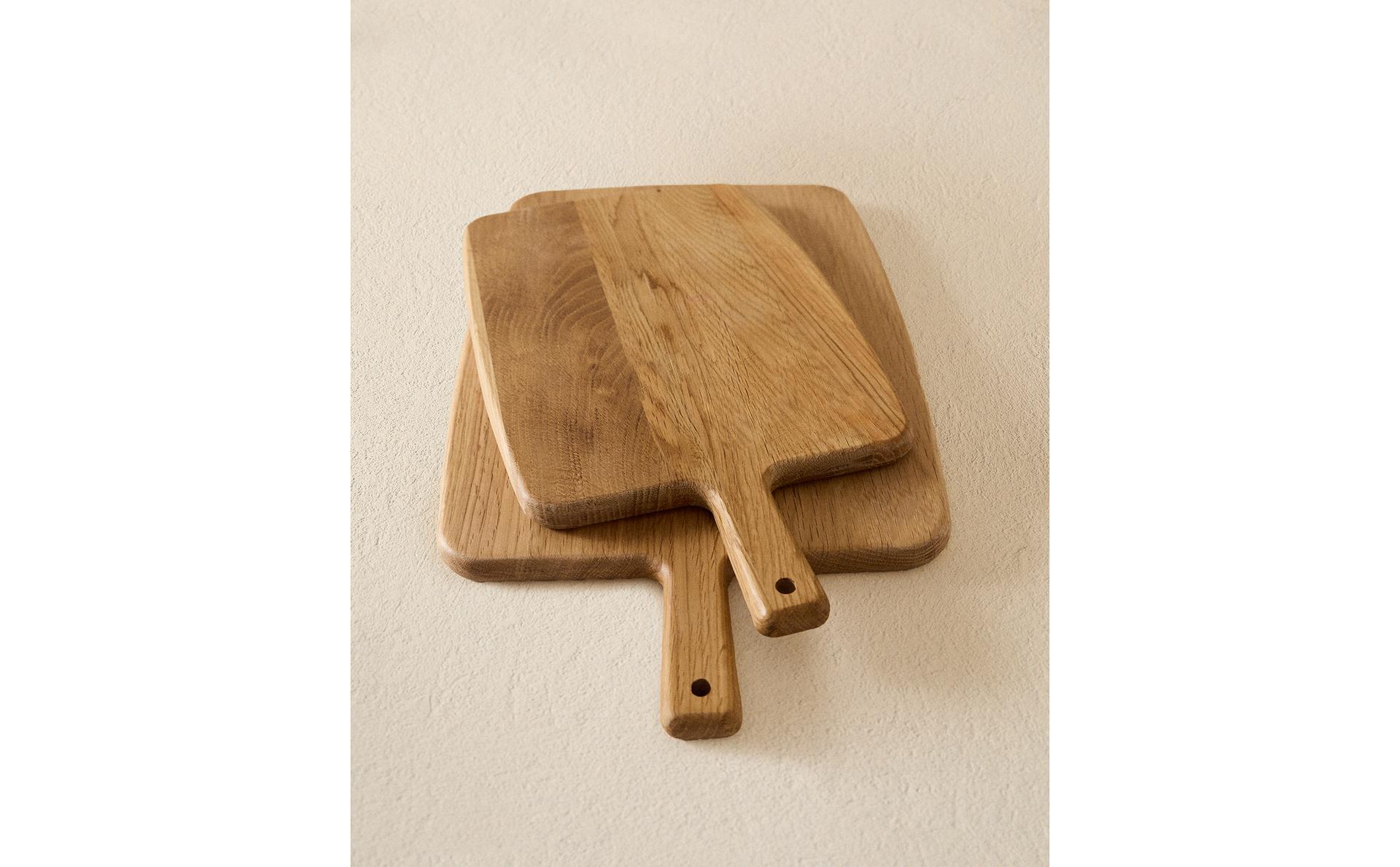 WOODEN CUTTING BOARD WOODEN CUTTING BOARD