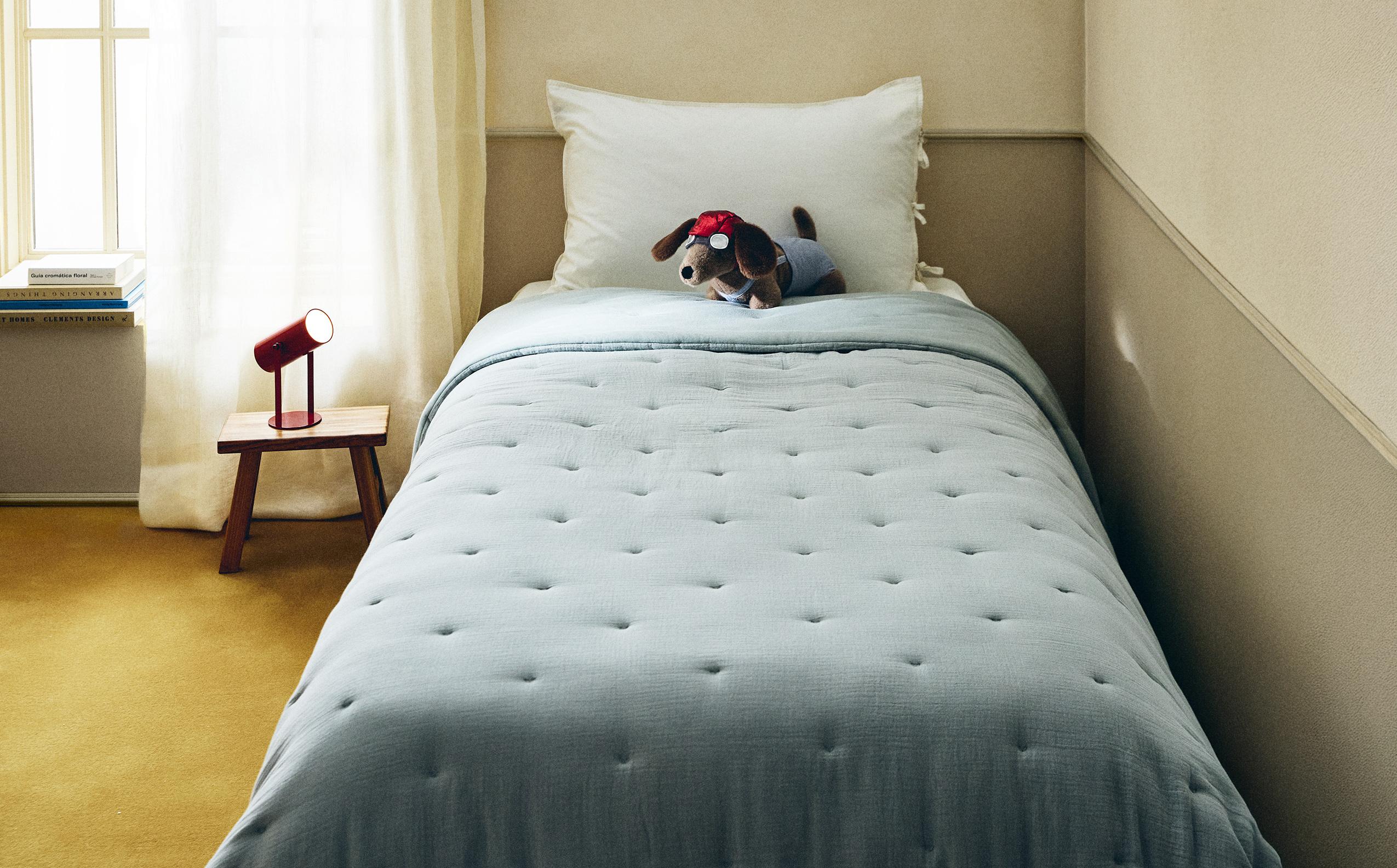 ベッドカバーと掛け布団 | Zara Home 日本/Japan