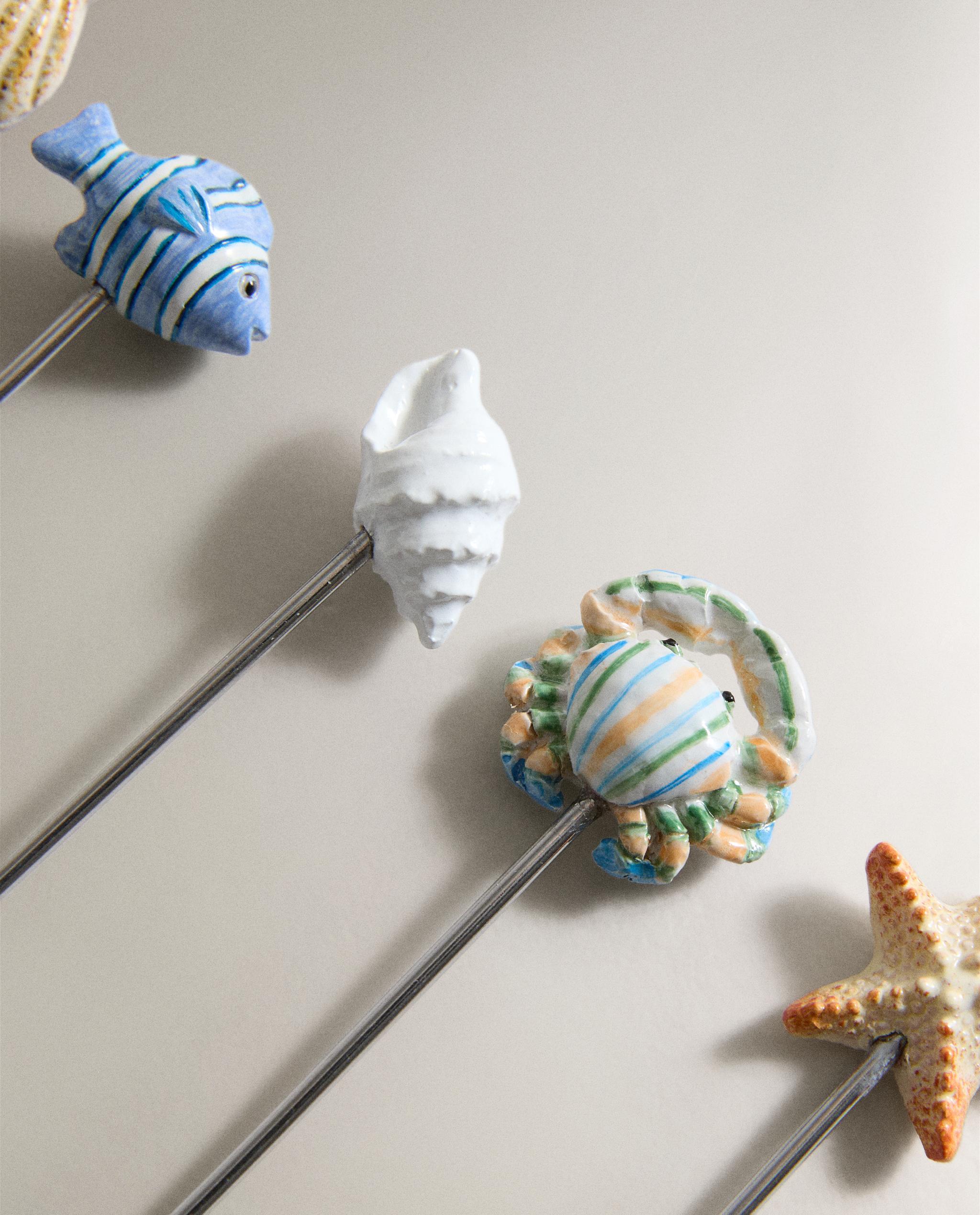 PACK OF SEA COCKTAIL PICKS (PACK OF 6) product thumbnail 3