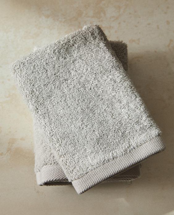 طقم مناشف يد من القطن عالي الجودة (طقم من 3 قطع)