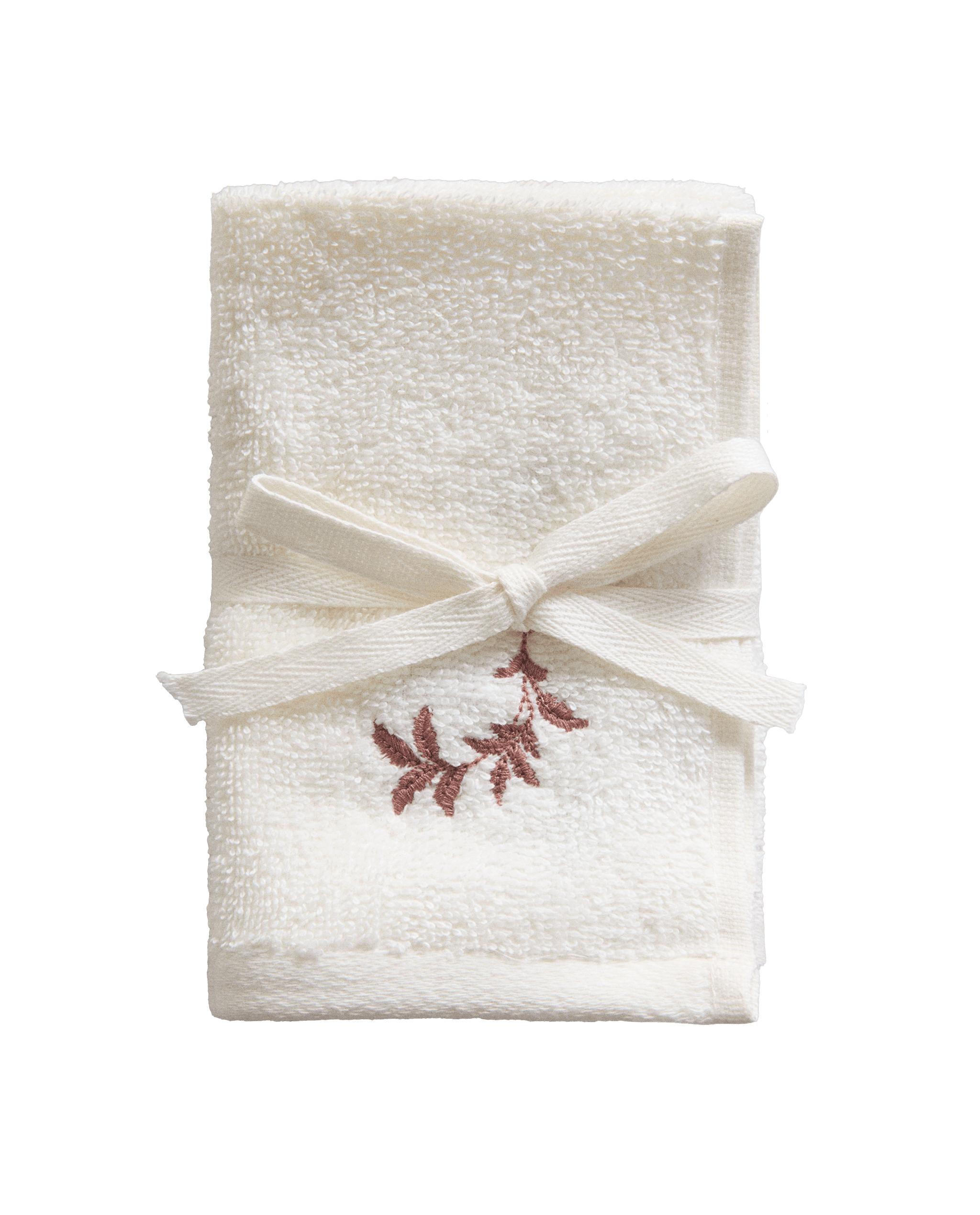 PACK OF HAND TOWELS WITH PLANT EMBROIDERY (PACK OF 3) product thumbnail 13