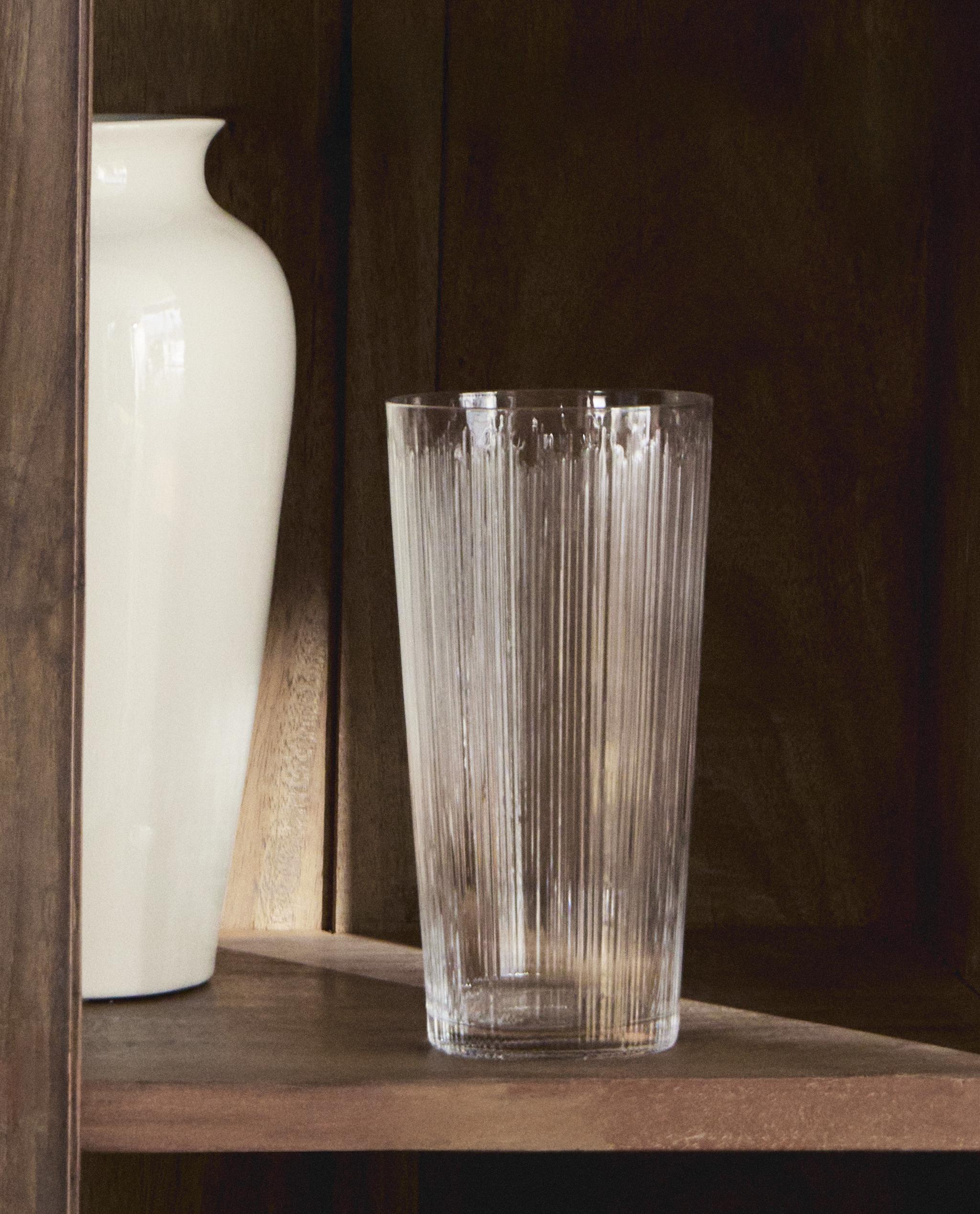 DECORATIVE TALL GLASS VASE product thumbnail 7